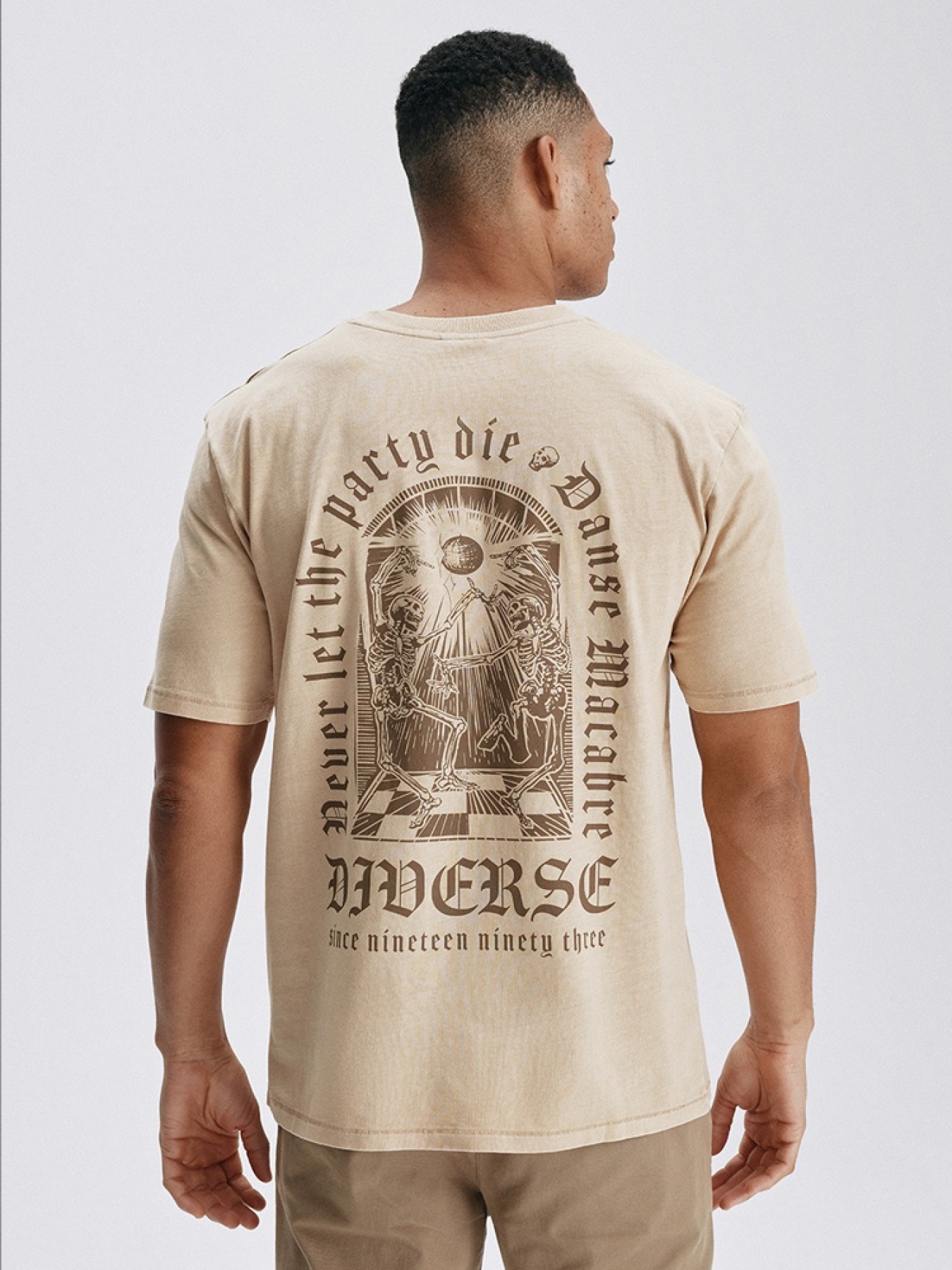 Футболка DIVERSE модель 10046174 Фото