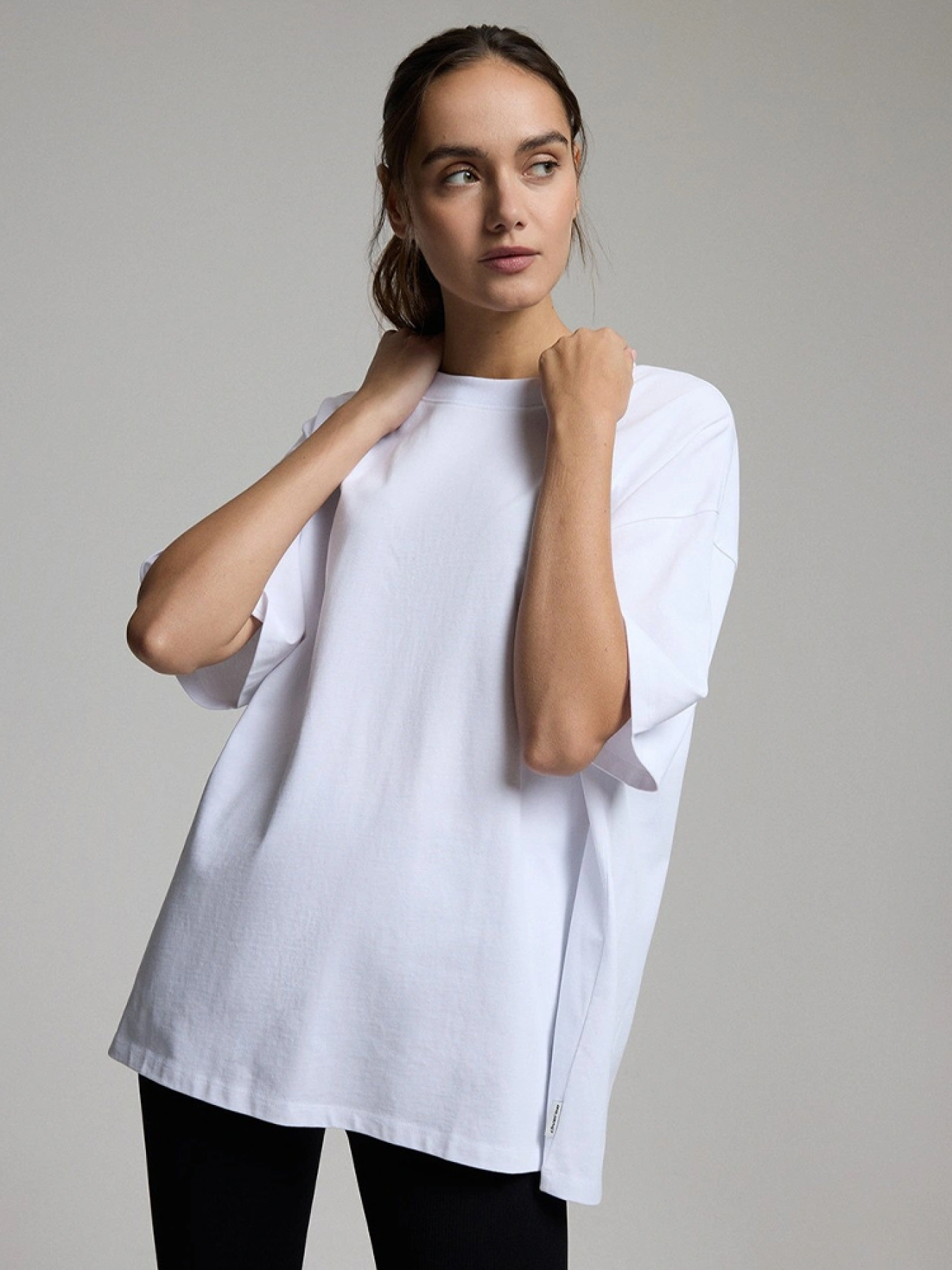 Футболка DIVERSE модель 10046192 Фото