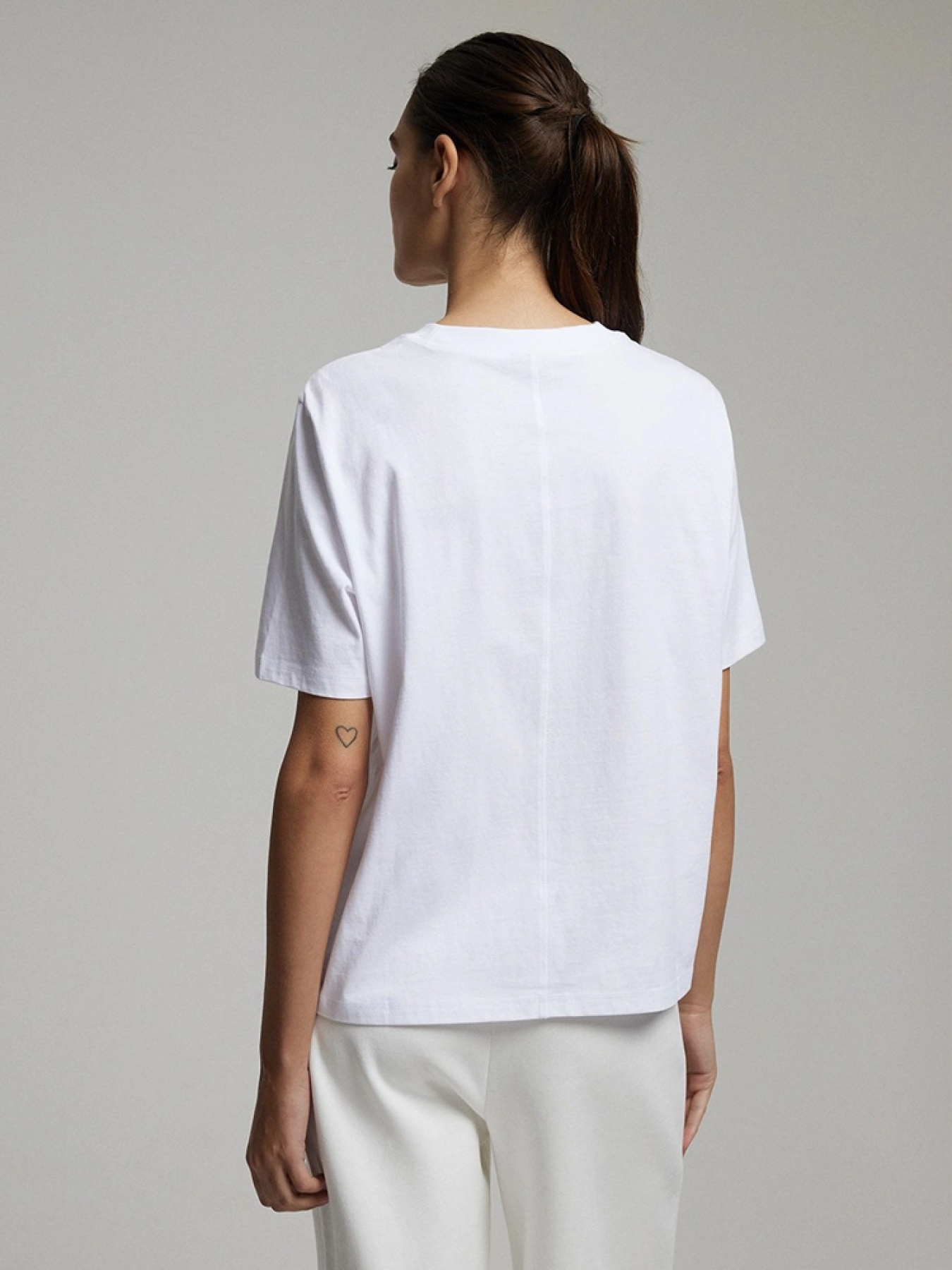 Футболка DIVERSE модель 10046195 Фото