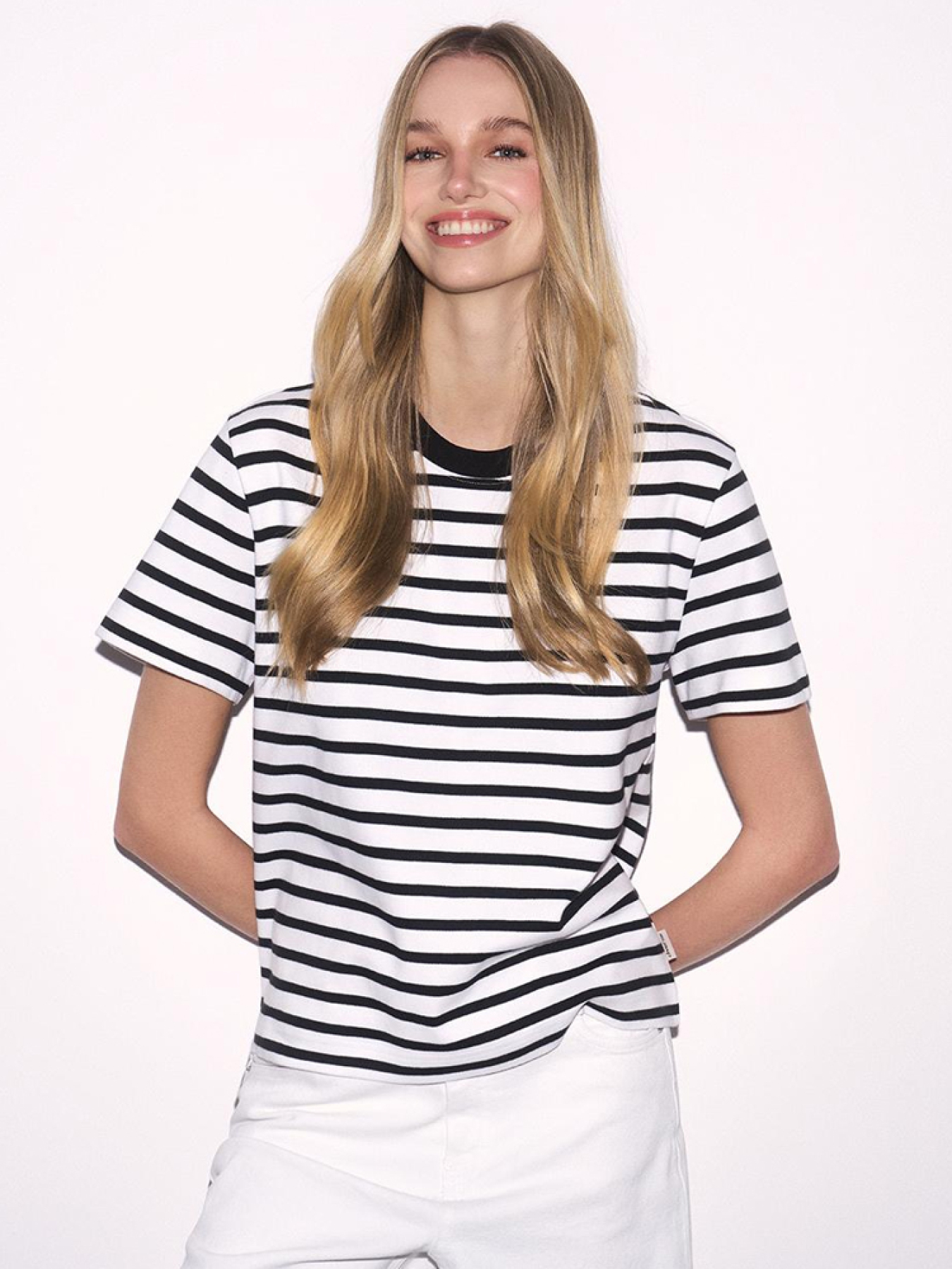 Футболка DIVERSE модель 10046197 Фото