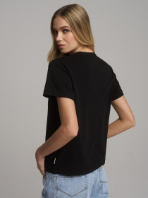 Футболка DIVERSE модель 10046201 Фото