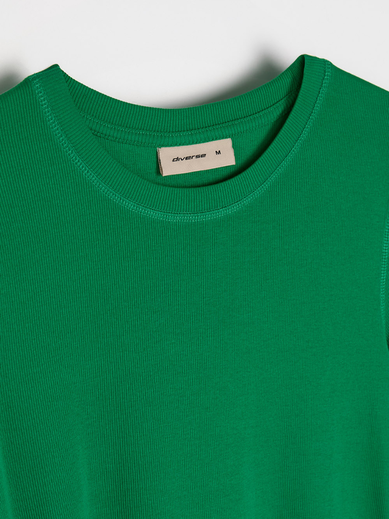 Футболка DIVERSE модель 10046496 Фото