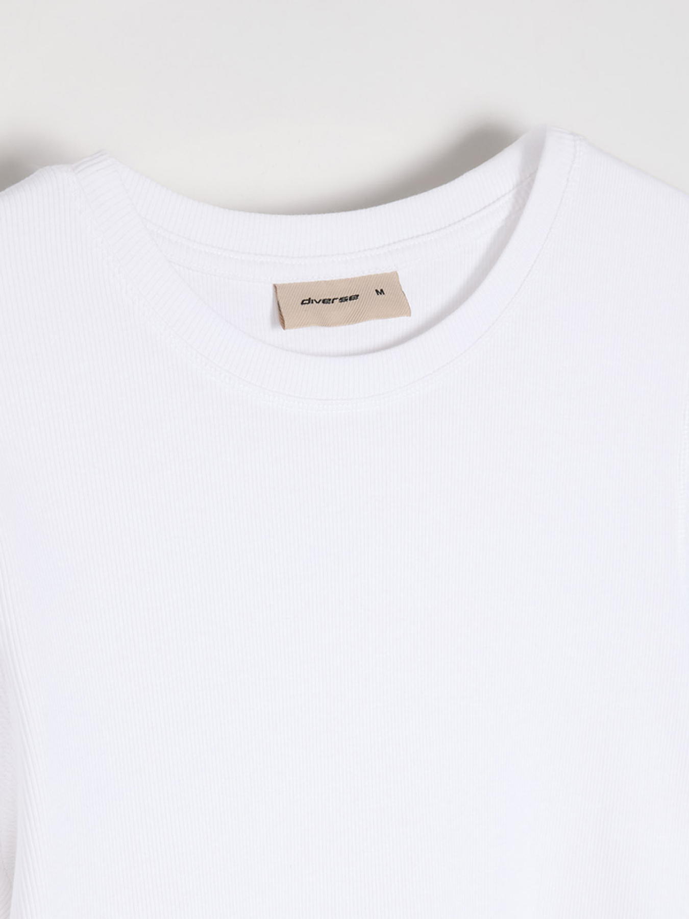 Футболка DIVERSE модель 10046496 Фото