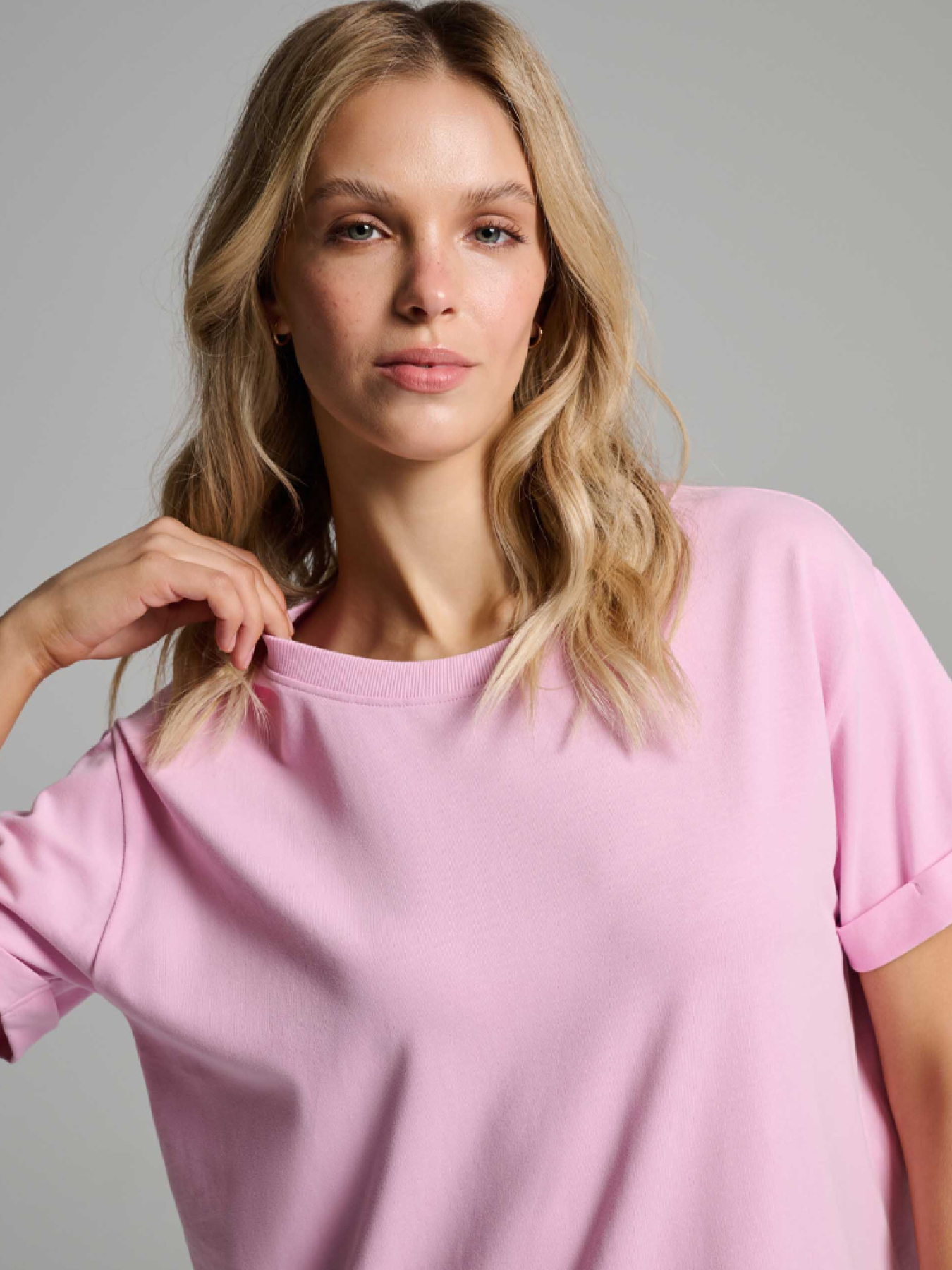 Футболка DIVERSE модель 10046507 Фото