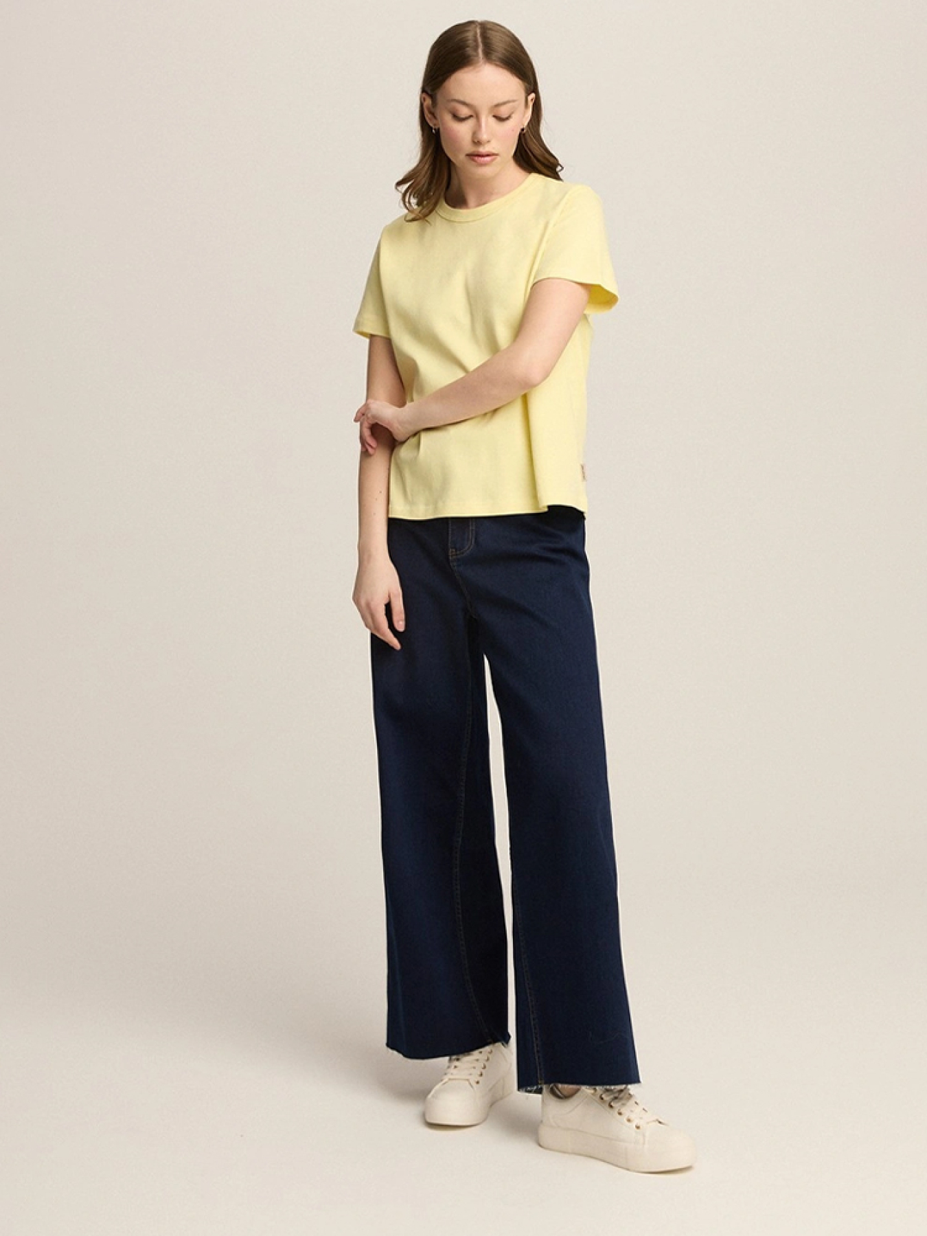 Футболка DIVERSE модель 10046508 Фото