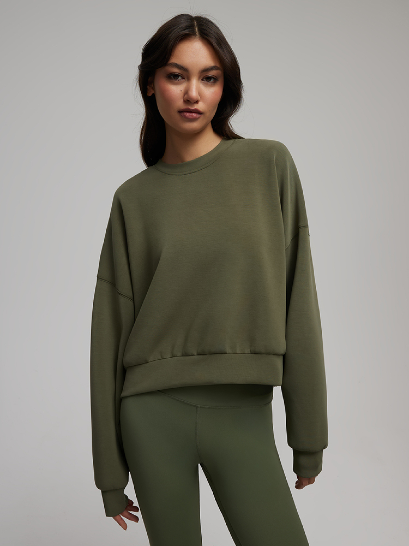 Свитшот DIVERSE модель 10046624 Фото