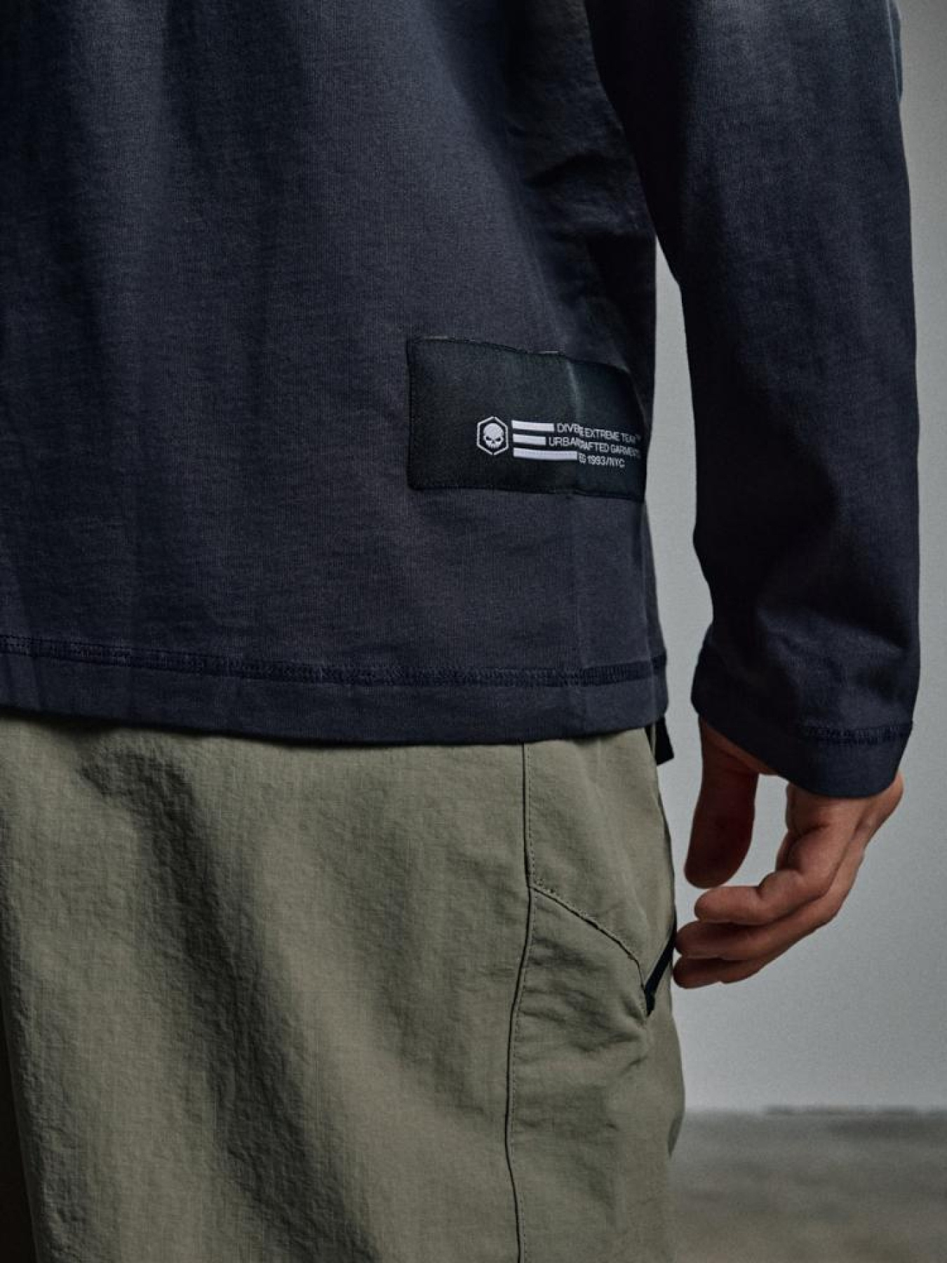 Лонгслив DIVERSE модель 10045322 Фото