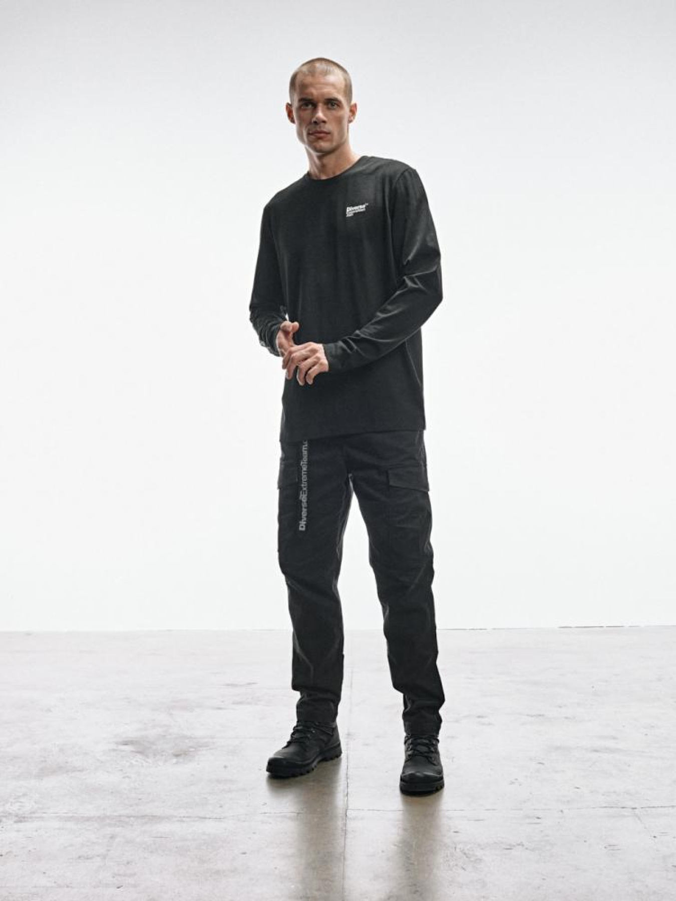 Лонгслив DIVERSE модель 10045325 Фото