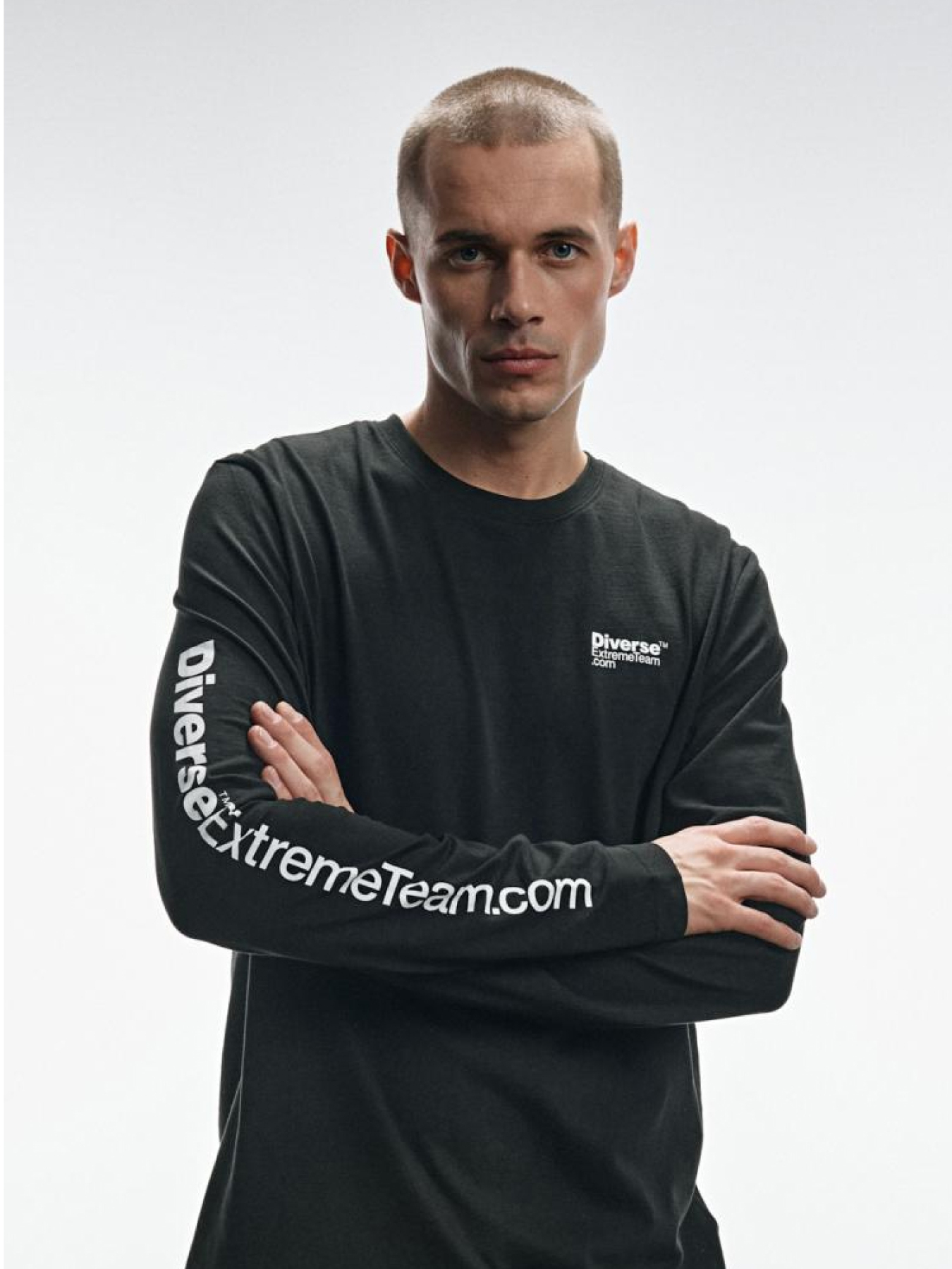 Лонгслив DIVERSE модель 10045325 Фото