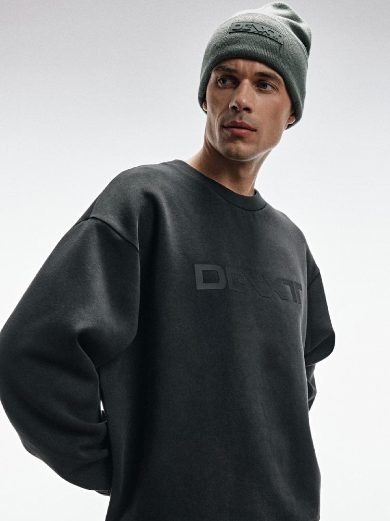 Свитшот DIVERSE модель 10045359 Фото