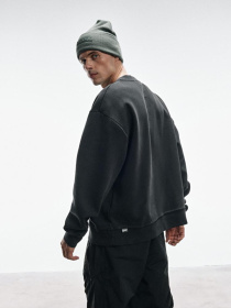 Свитшот DIVERSE модель 10045359 Фото