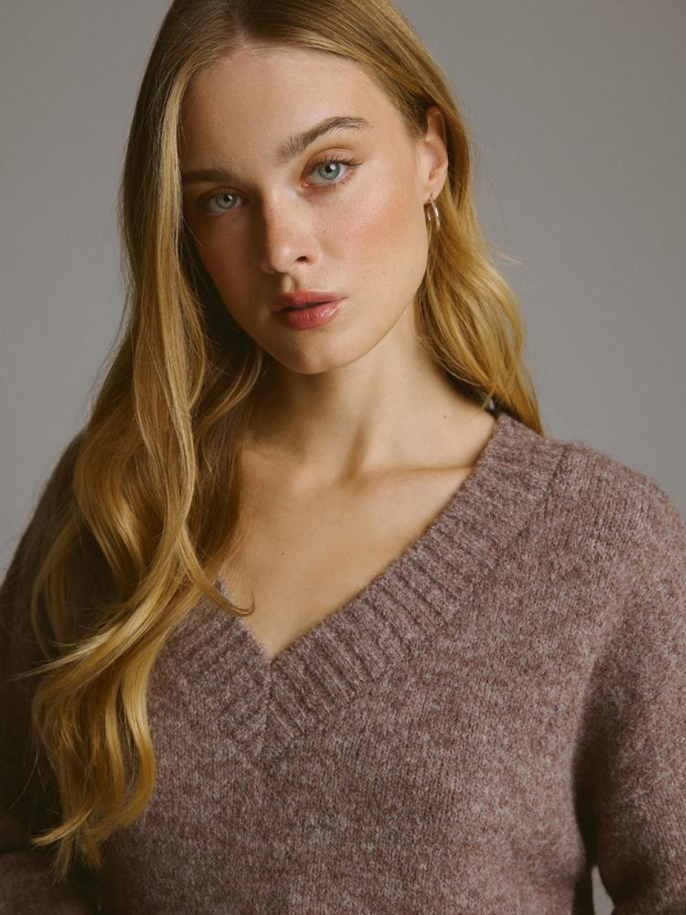 Свитер DIVERSE модель 10045498 Фото