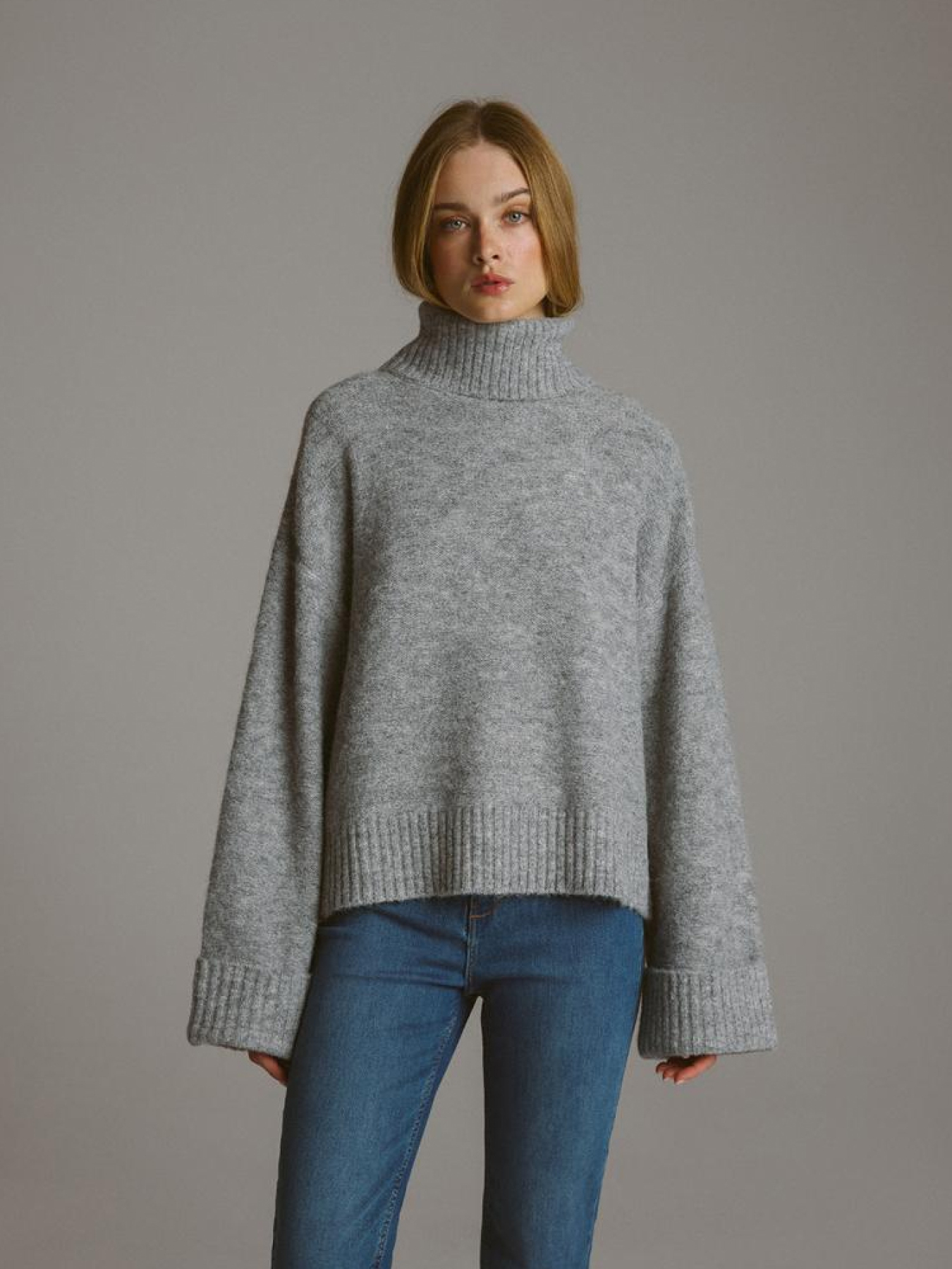 Свитер DIVERSE модель 10045521 Фото