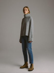 Свитер DIVERSE модель 10045521 Фото