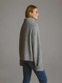 Свитер DIVERSE модель 10045521 Фото