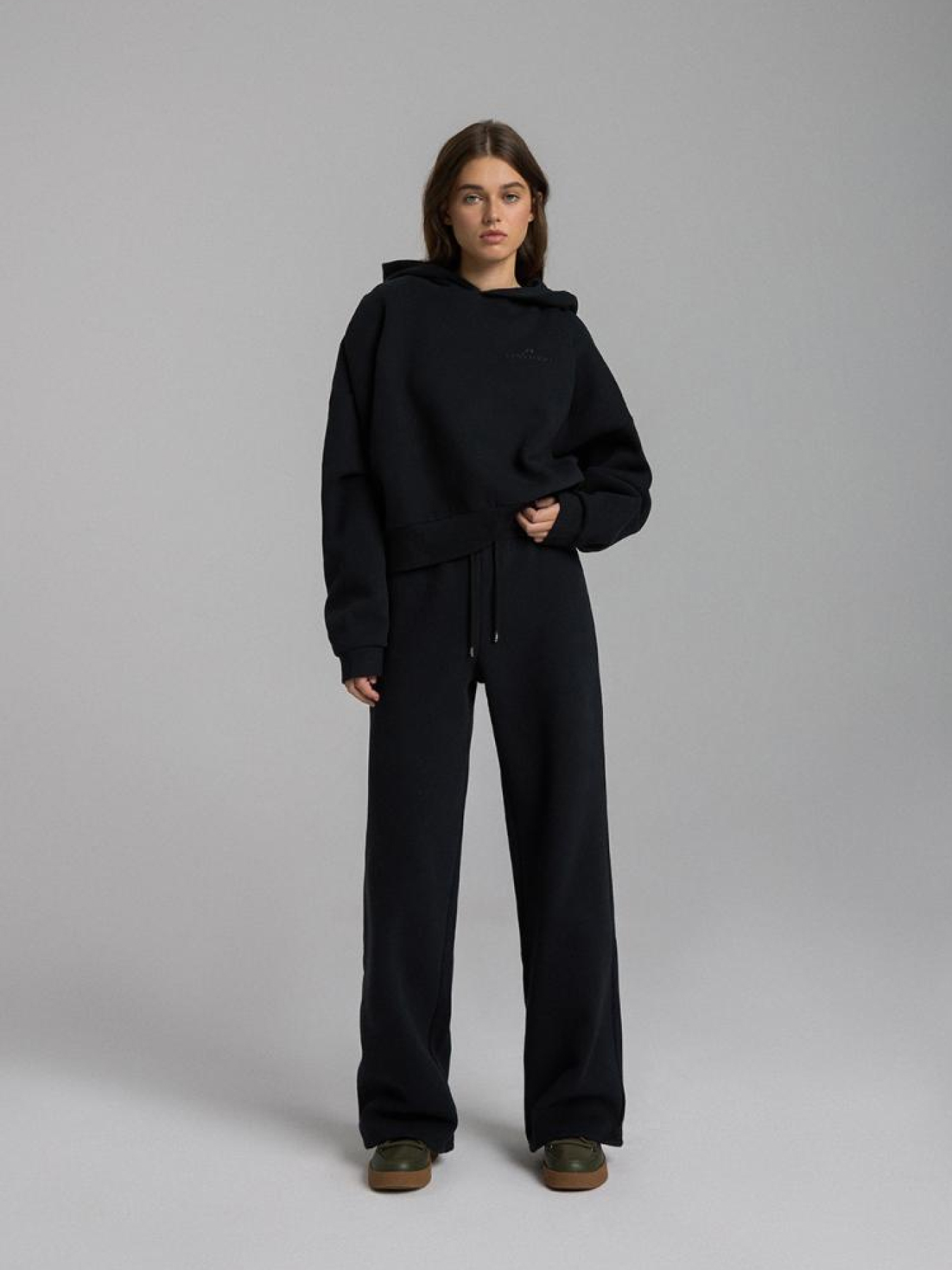 Худи DIVERSE модель 10045840 Худи DIVERSE модель 10045840 Фото