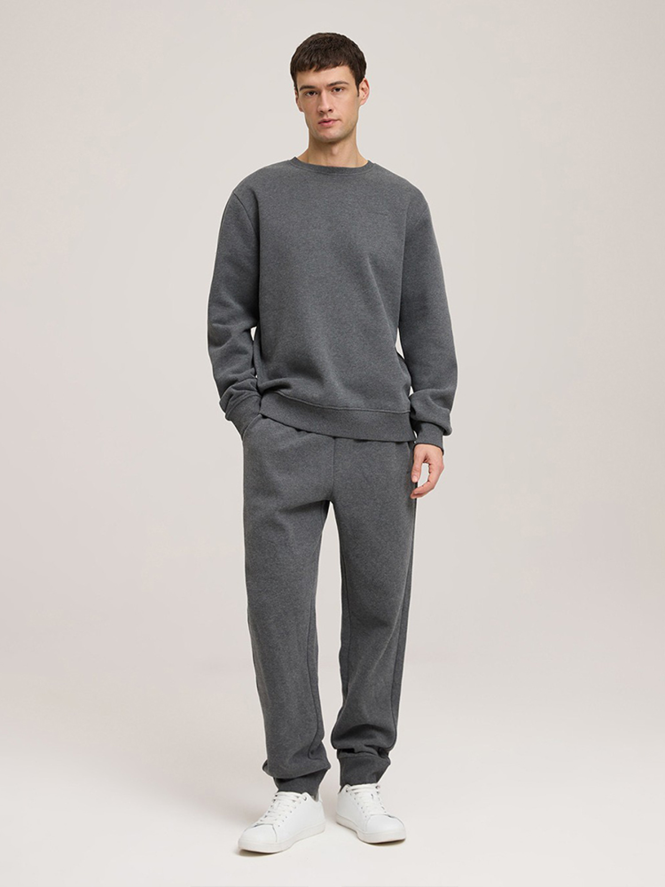 Свитшот DIVERSE модель 10046131 Фото