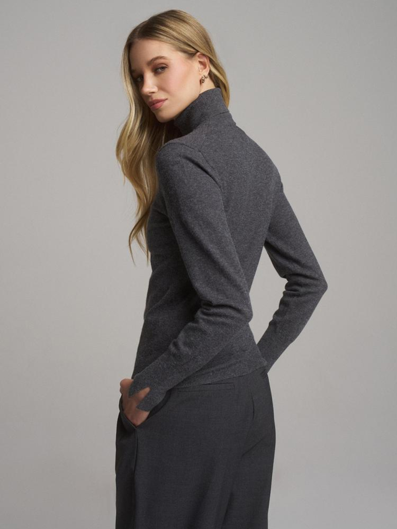 Водолазка DIVERSE модель 10046239 Фото