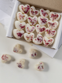 Набор ароматических саше "Сердечки" - Черная малина-ваниль, из натурального оливкового воска. 16 шт. Candle Design модель 160.2009 Фото