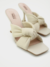 Шльопанці Respect модель UT18218-WB Фото