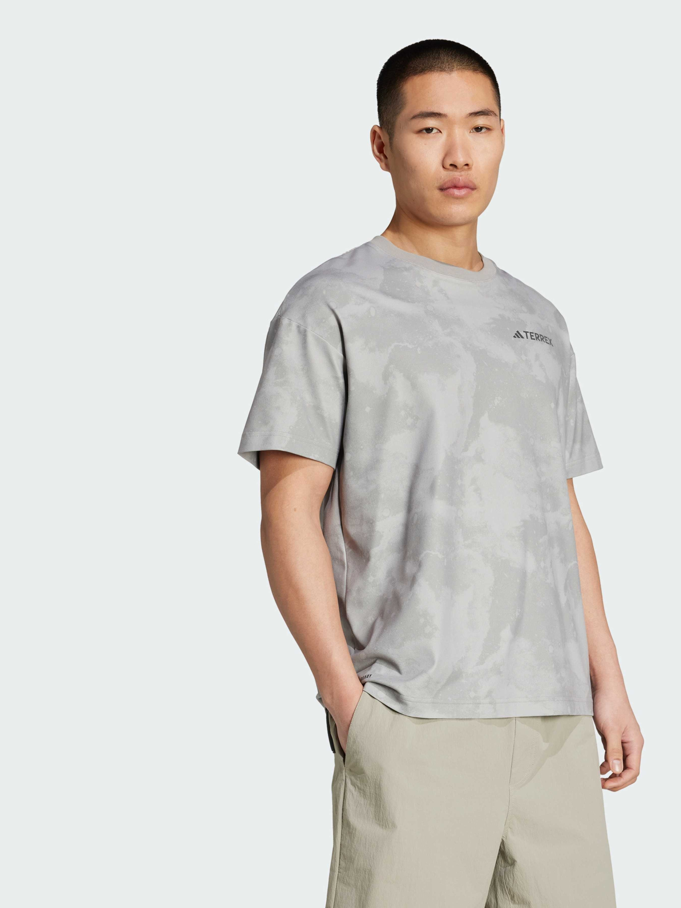 Спортивная футболка Adidas модель JD5958 Фото