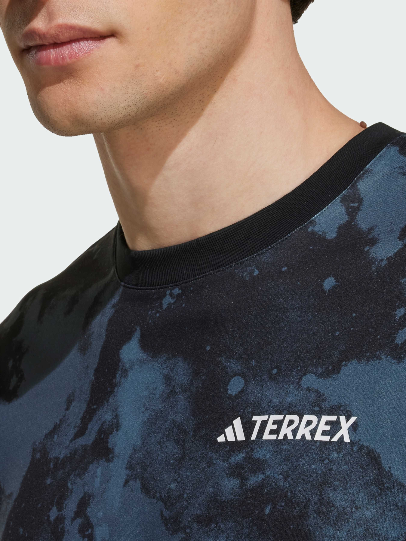 Спортивна футболка Adidas модель JD5959 Фото