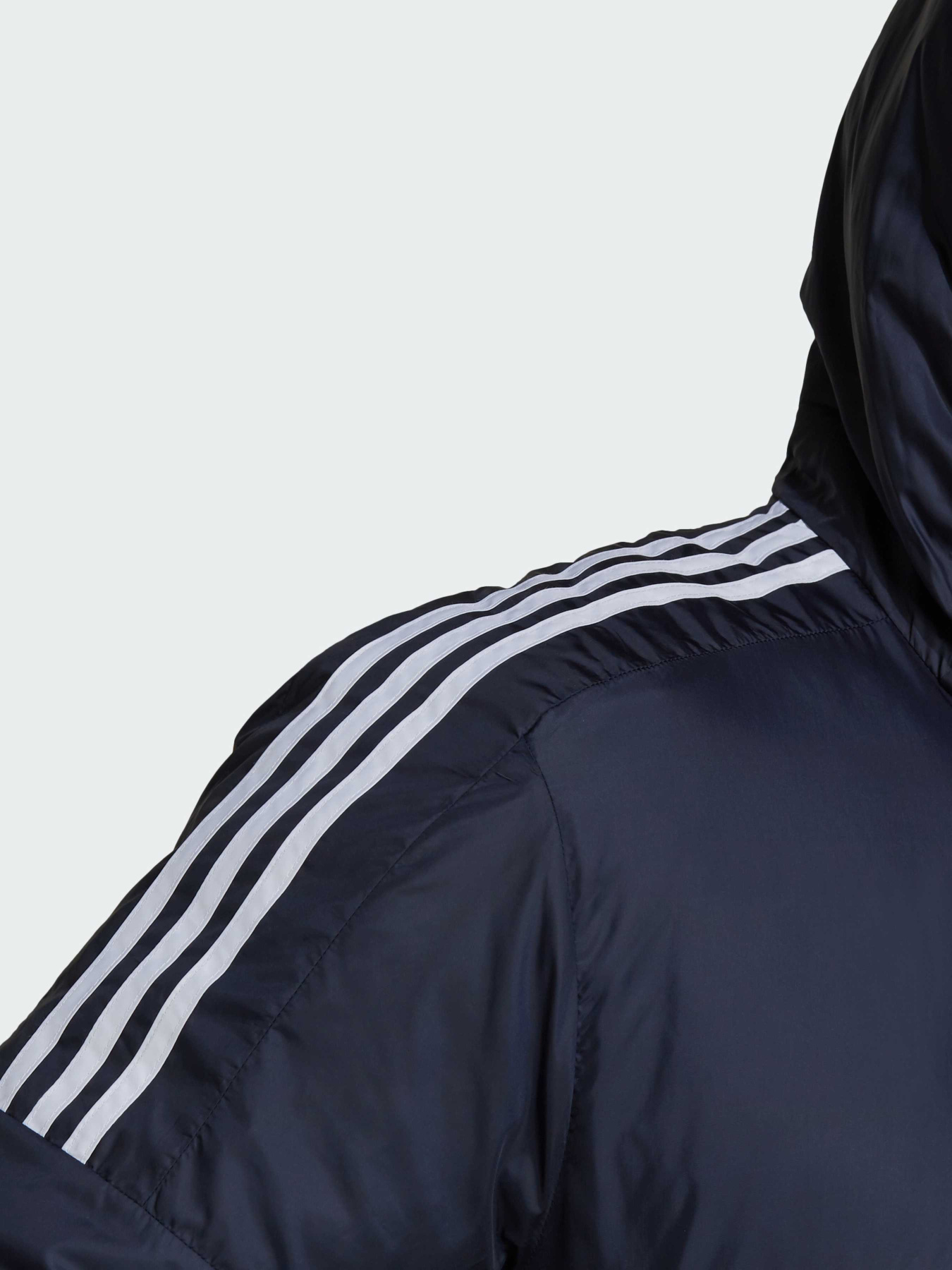 Демісезонна куртка Adidas модель GT9165 Фото