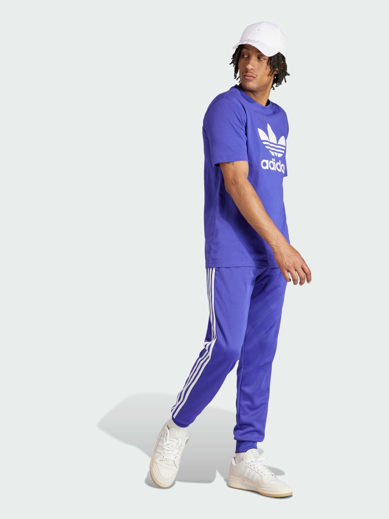 Футболка Adidas Adicolor модель IR7982 Фото