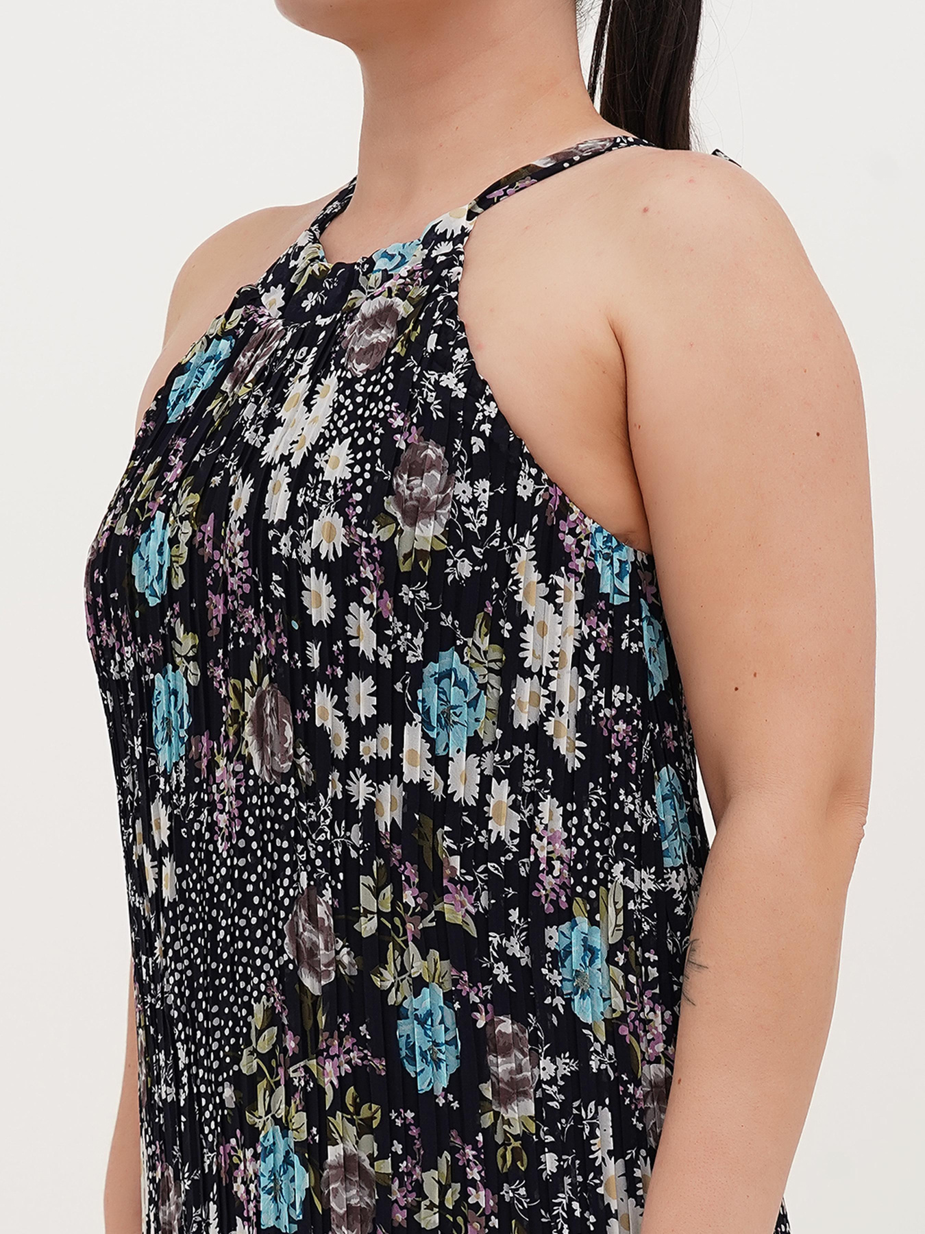 Платье миди Vicolo модель 202-VC-1064_черный Фото