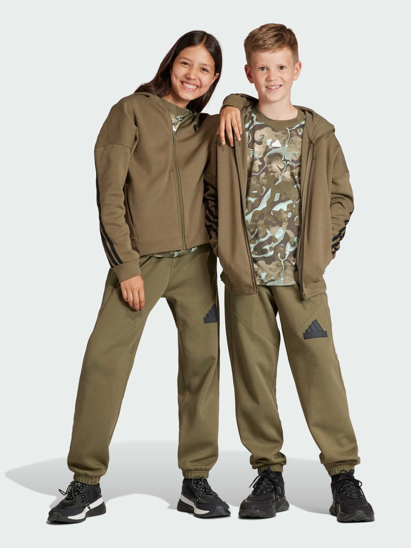 Джоггеры Adidas модель IM0081 Джоггеры Adidas модель IM0081 Фото