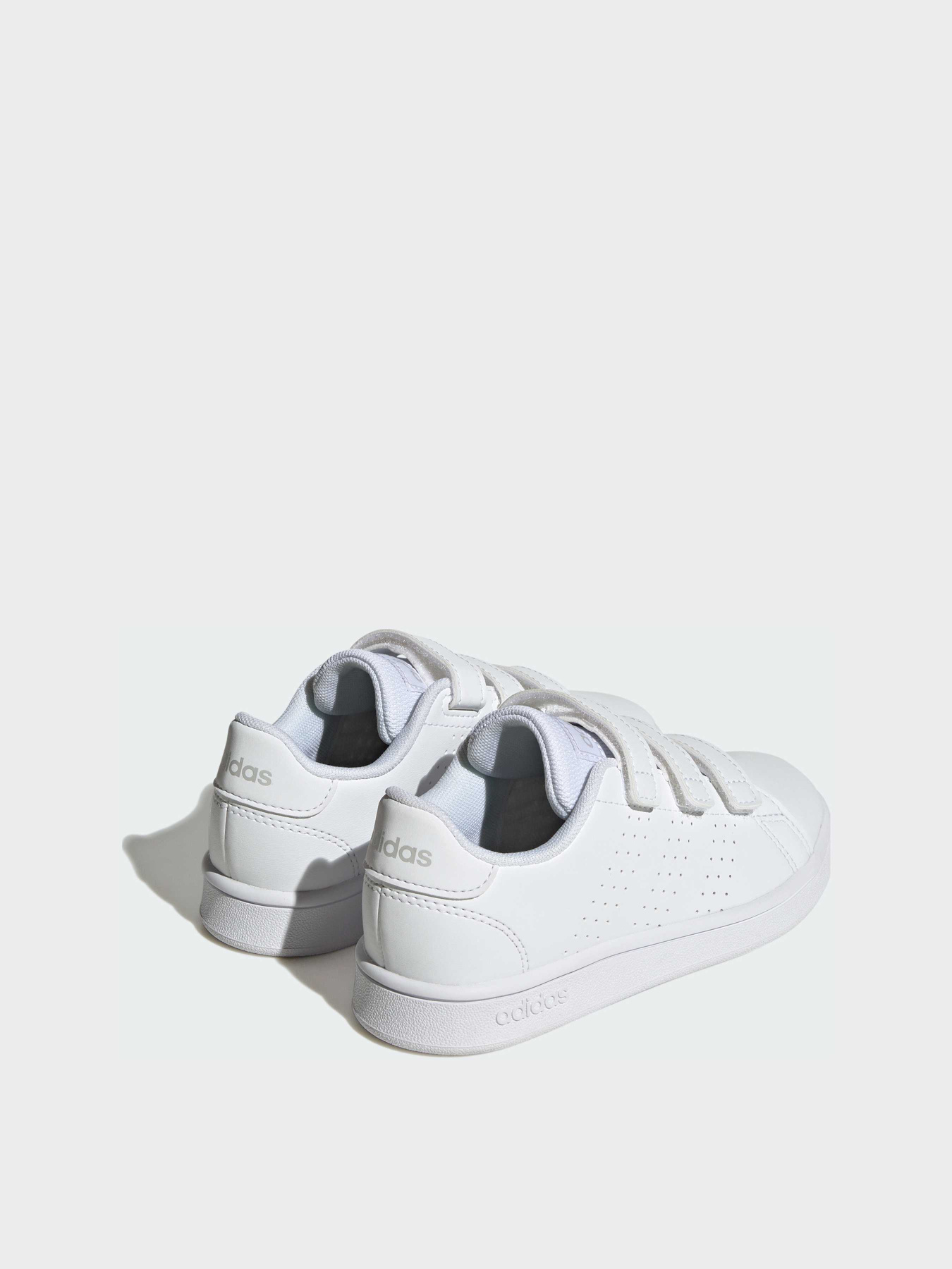 Кеди низькі Adidas Advantage модель IG2517 Фото