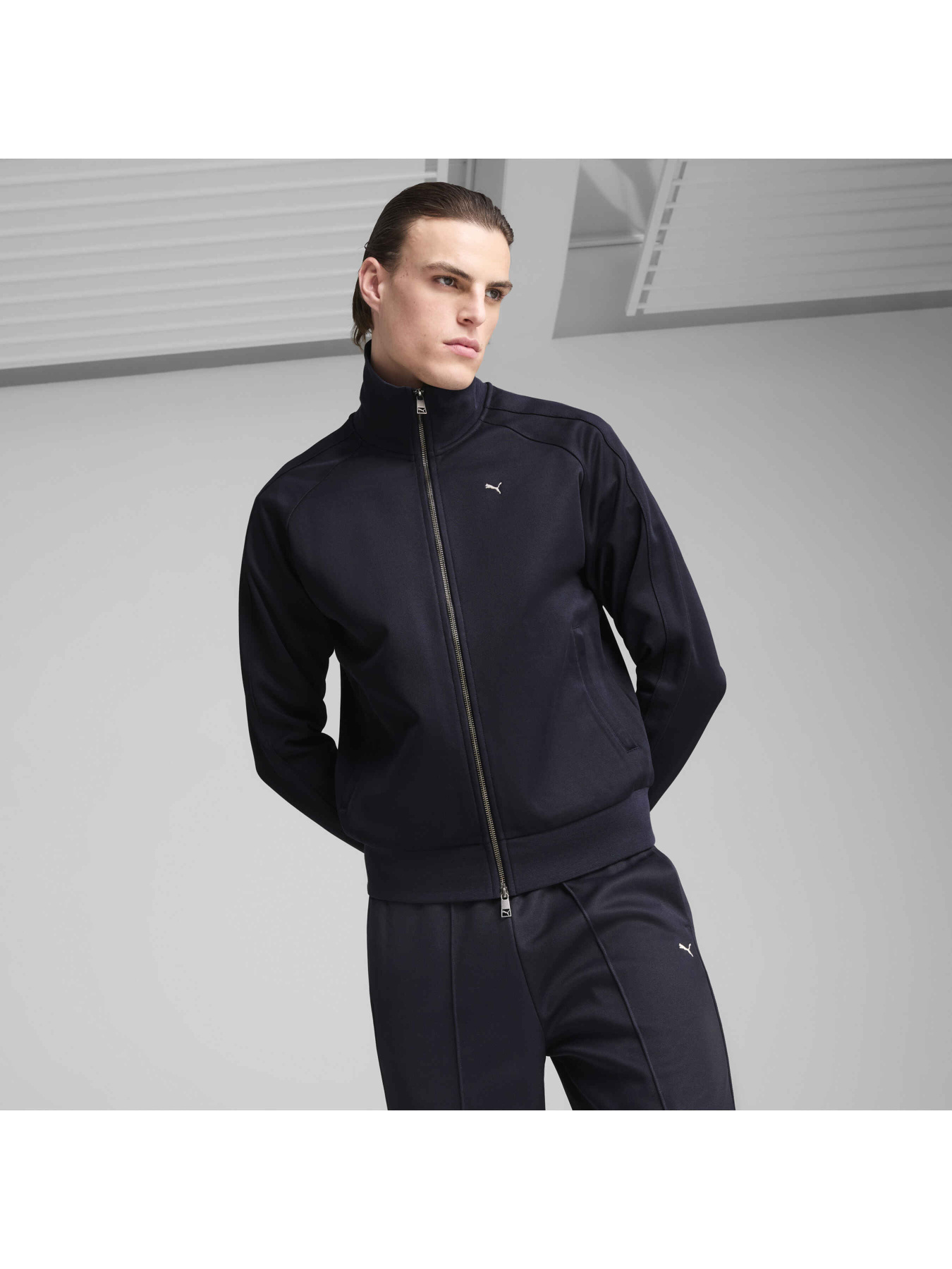 Кофта спортивная PUMA T7 Track Jacket модель 629936 Фото