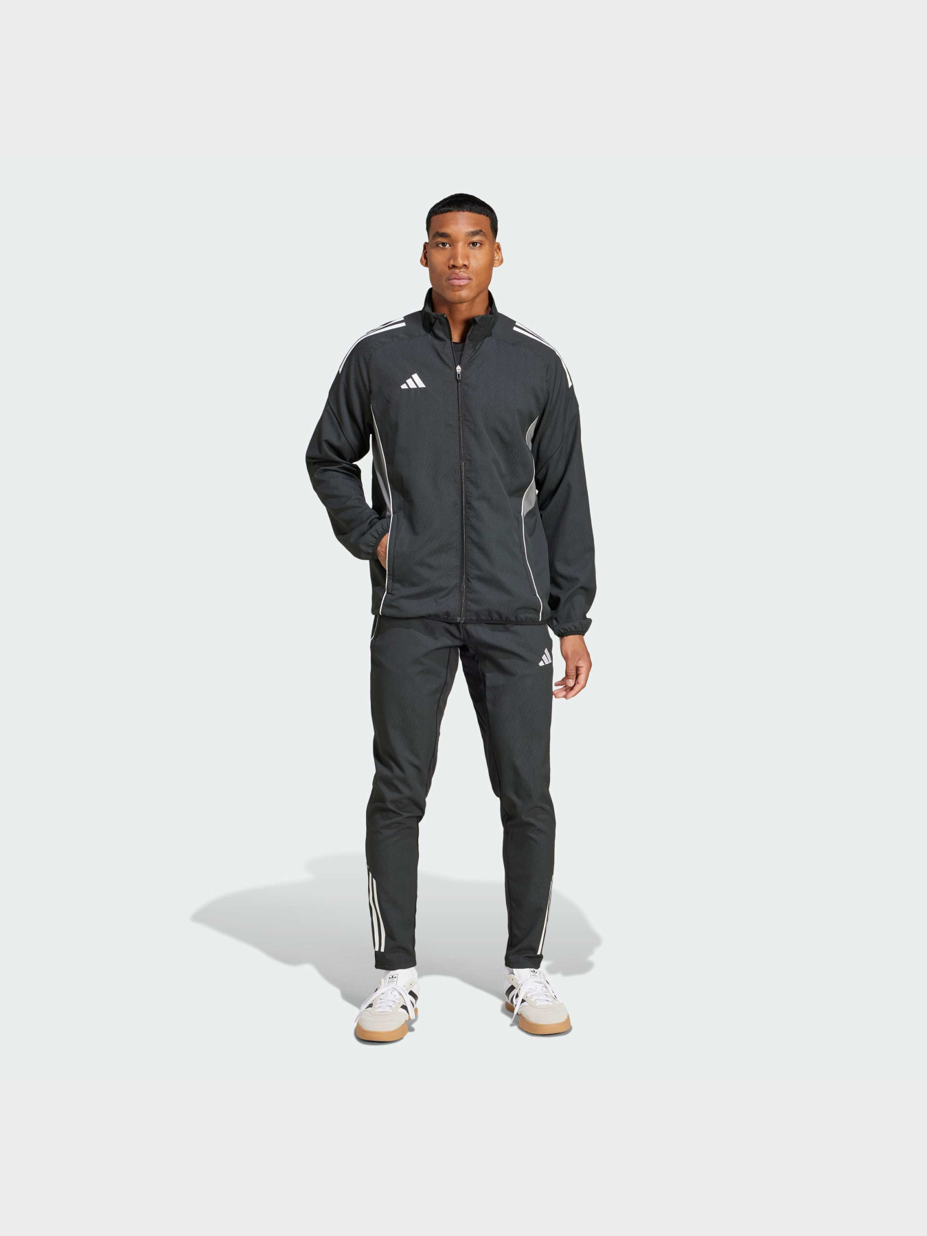 Ветровка Adidas Tiro модель IW0418 Фото