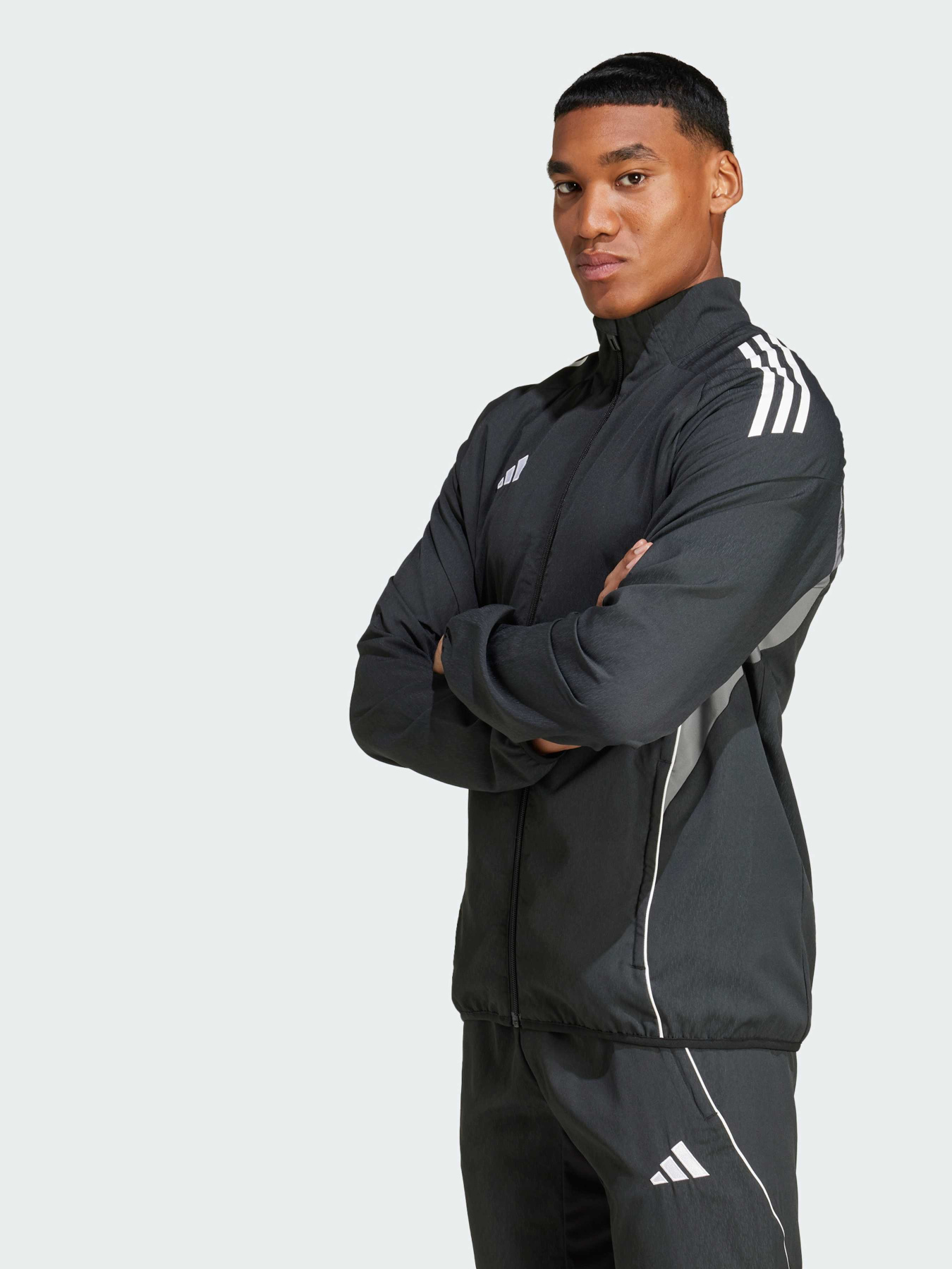Ветровка Adidas Tiro модель IW0418 Фото