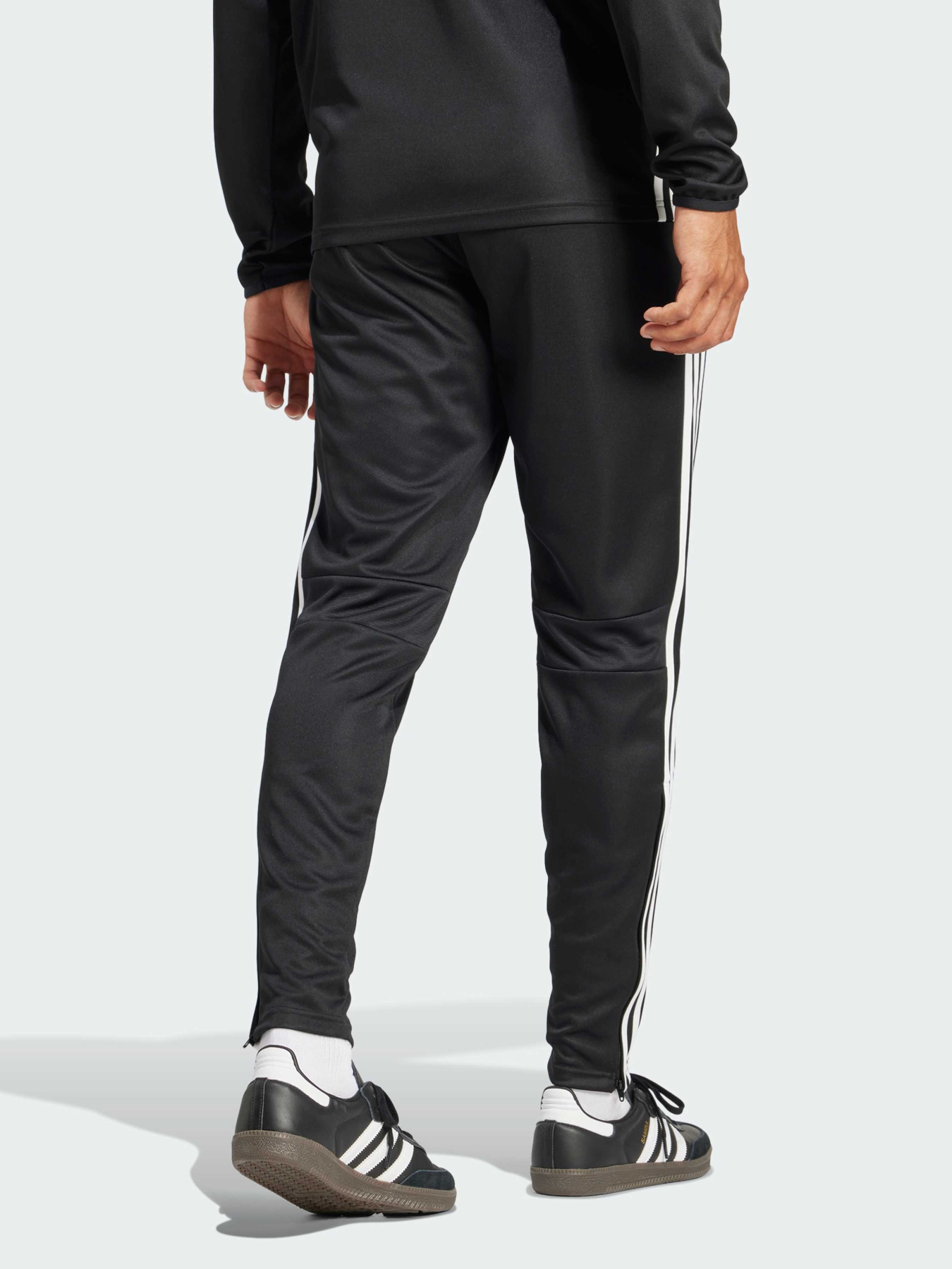 Штани спортивні Adidas Tiro модель JD0442 Фото