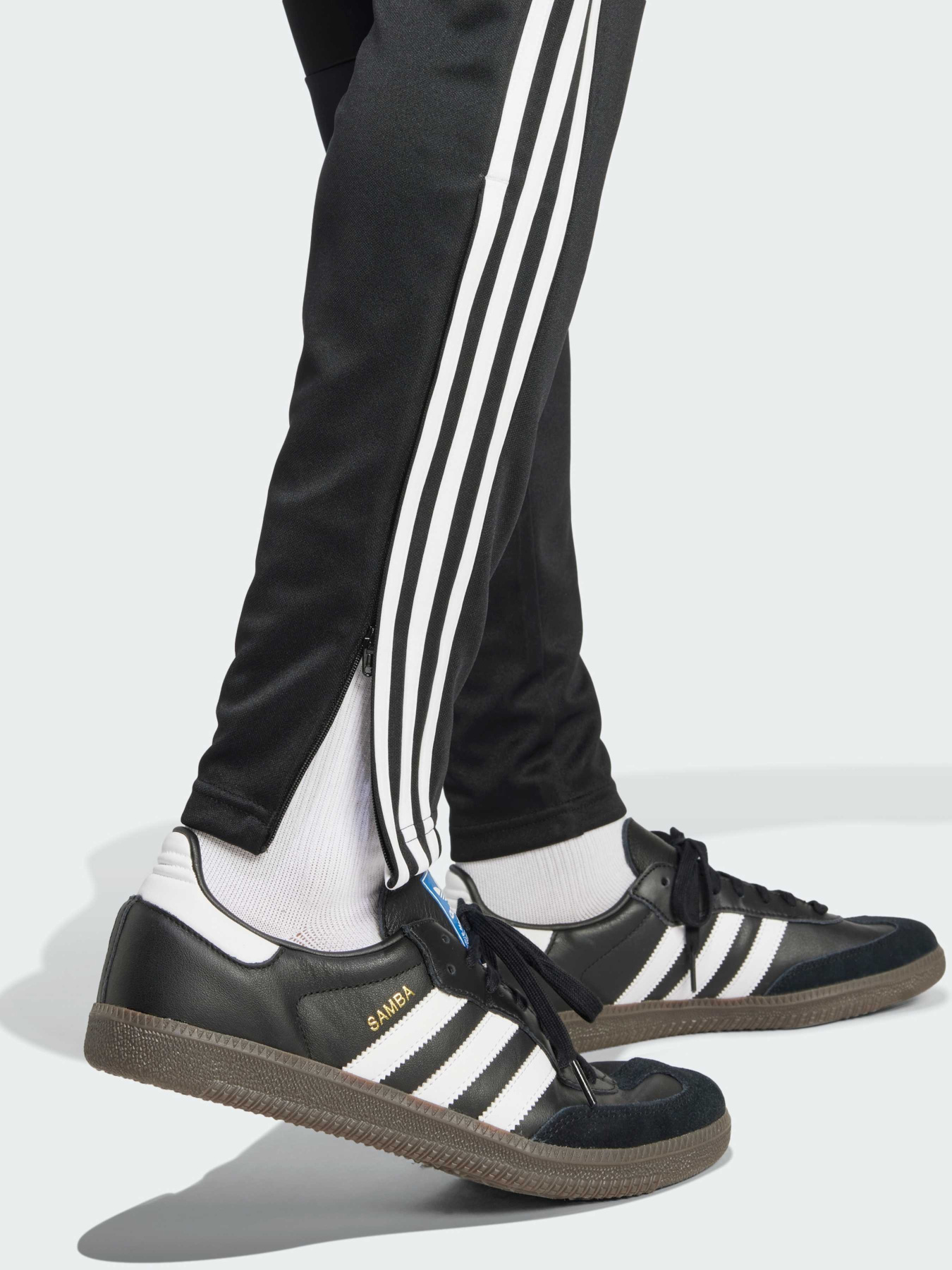 Штаны спортивные Adidas Tiro модель JD0442 Фото