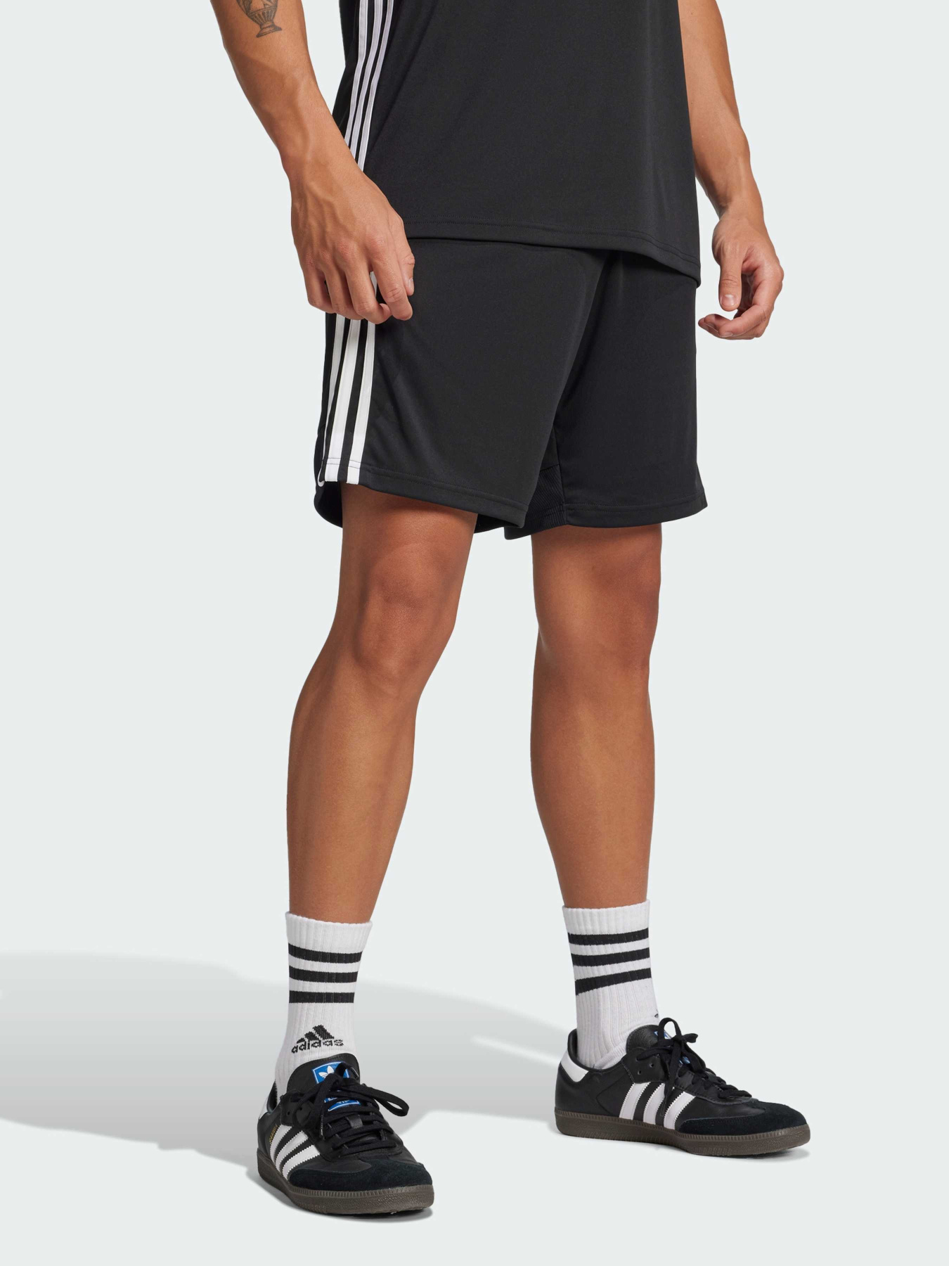 Спортивні шорти Adidas Tiro модель JD0430 Фото