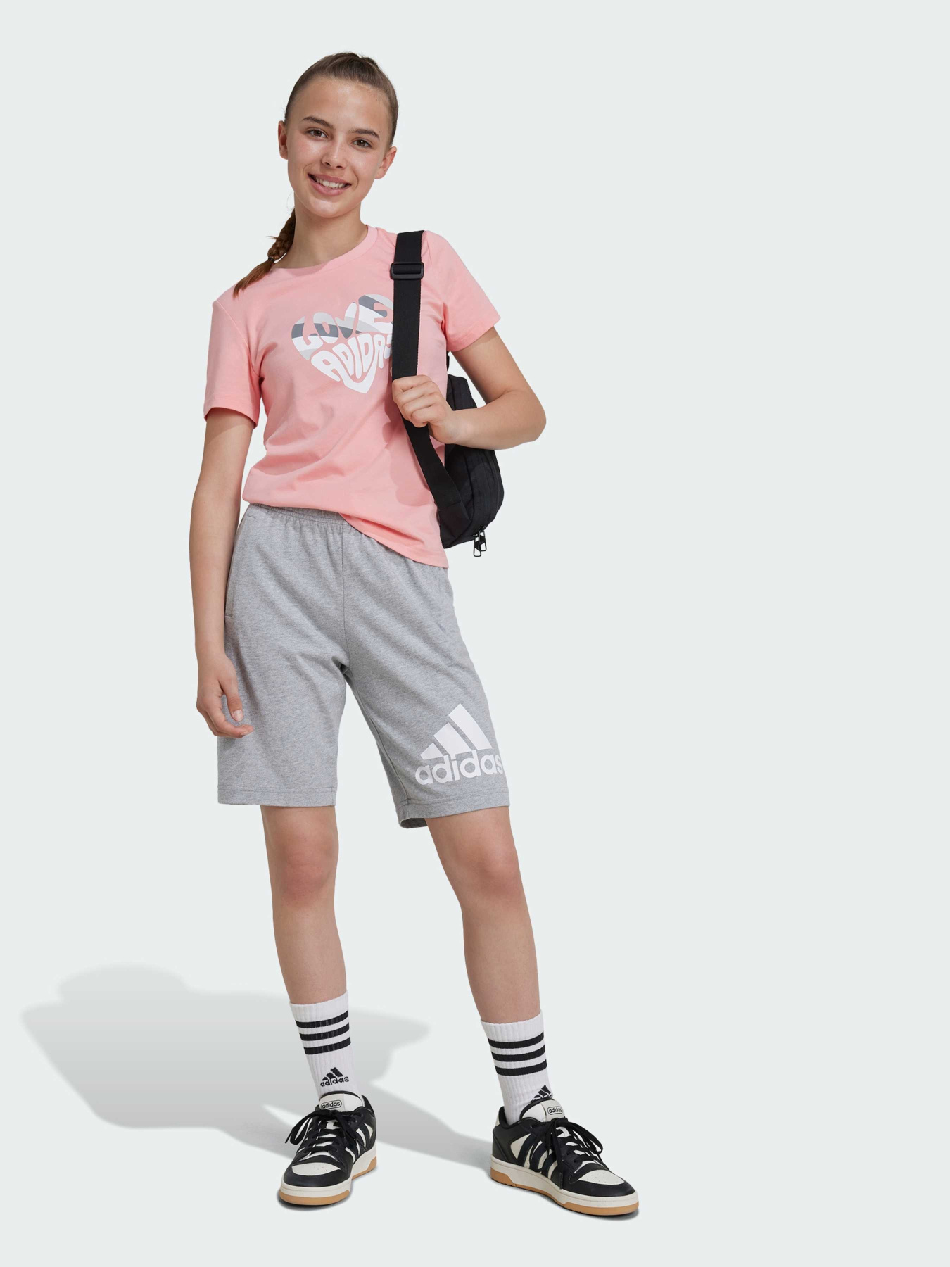 Футболка Adidas Модель IY8137 Фото