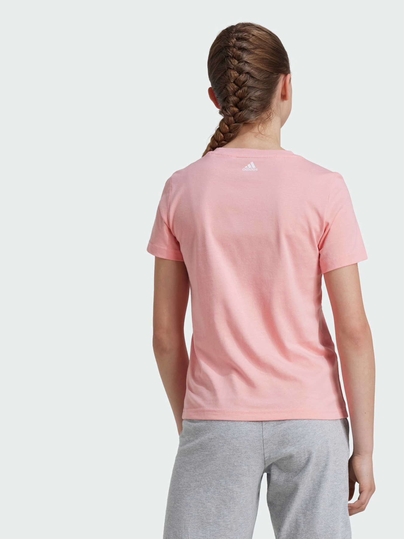 Футболка Adidas модель IY8137 Футболка Adidas модель IY8137 Фото