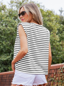 Футболка Cupshe модель 76640 Фото