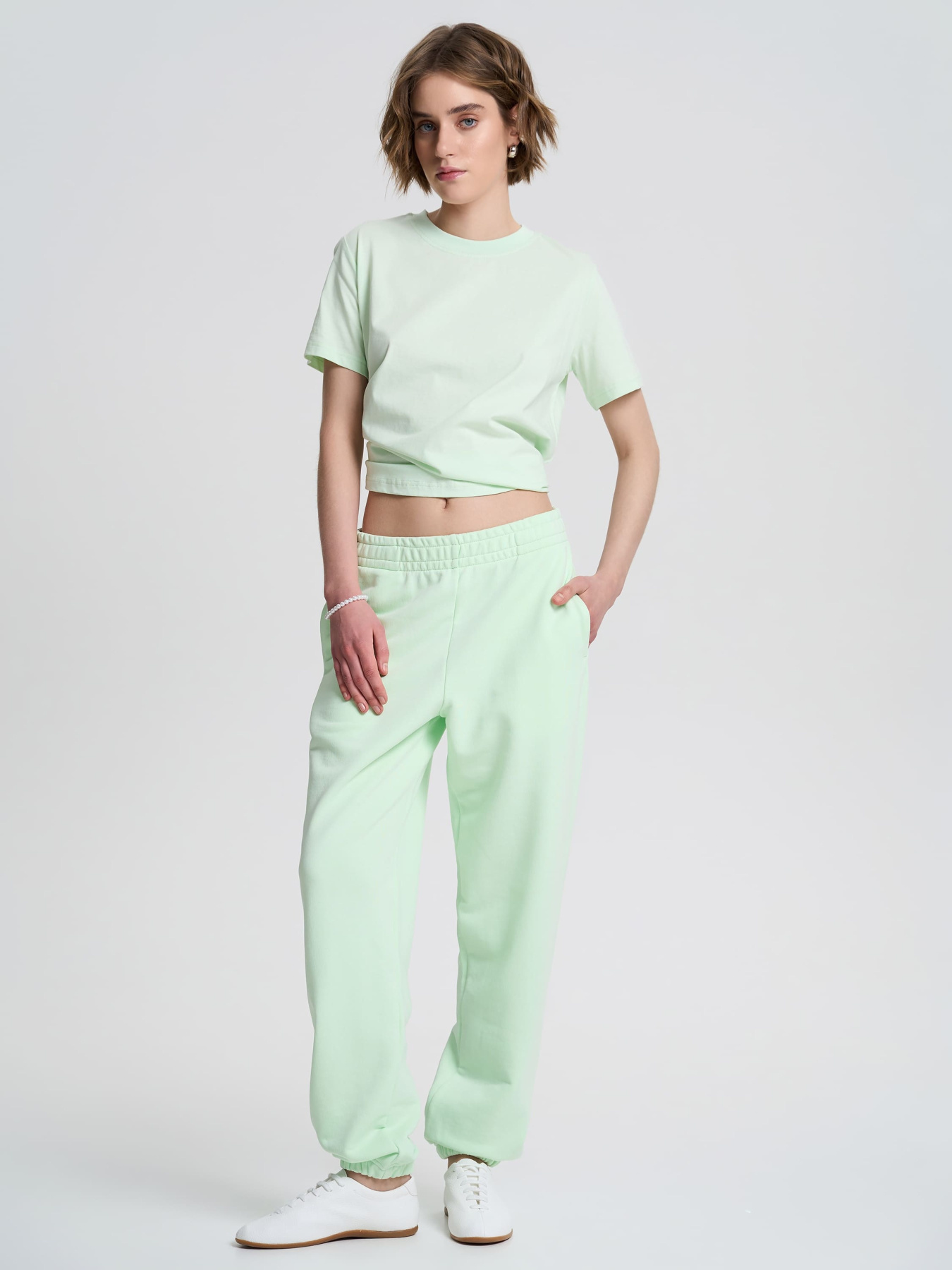 Джоггеры Роза модель 231025_light_green Фото