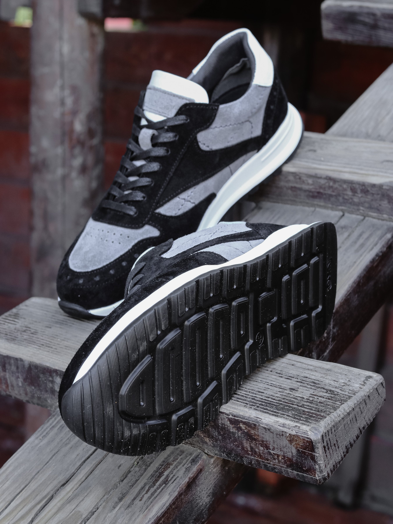 Кроссовки повседневные Legessy модель BRUNO_BLACK_AND_GREY Кроссовки повседневные Legessy модель BRUNO_BLACK_AND_GREY Фото