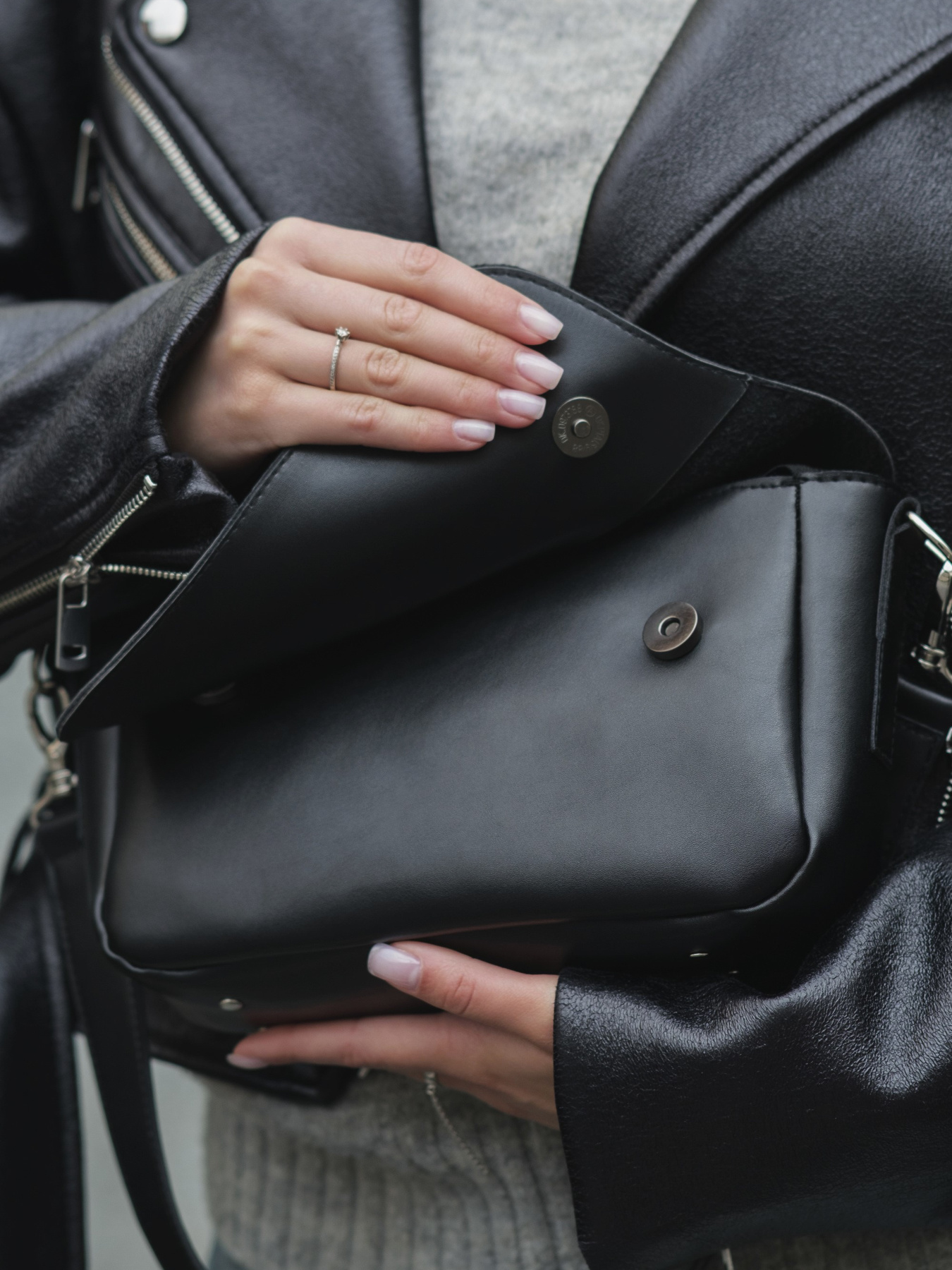 Крос-боді Without модель 8049560 Фото