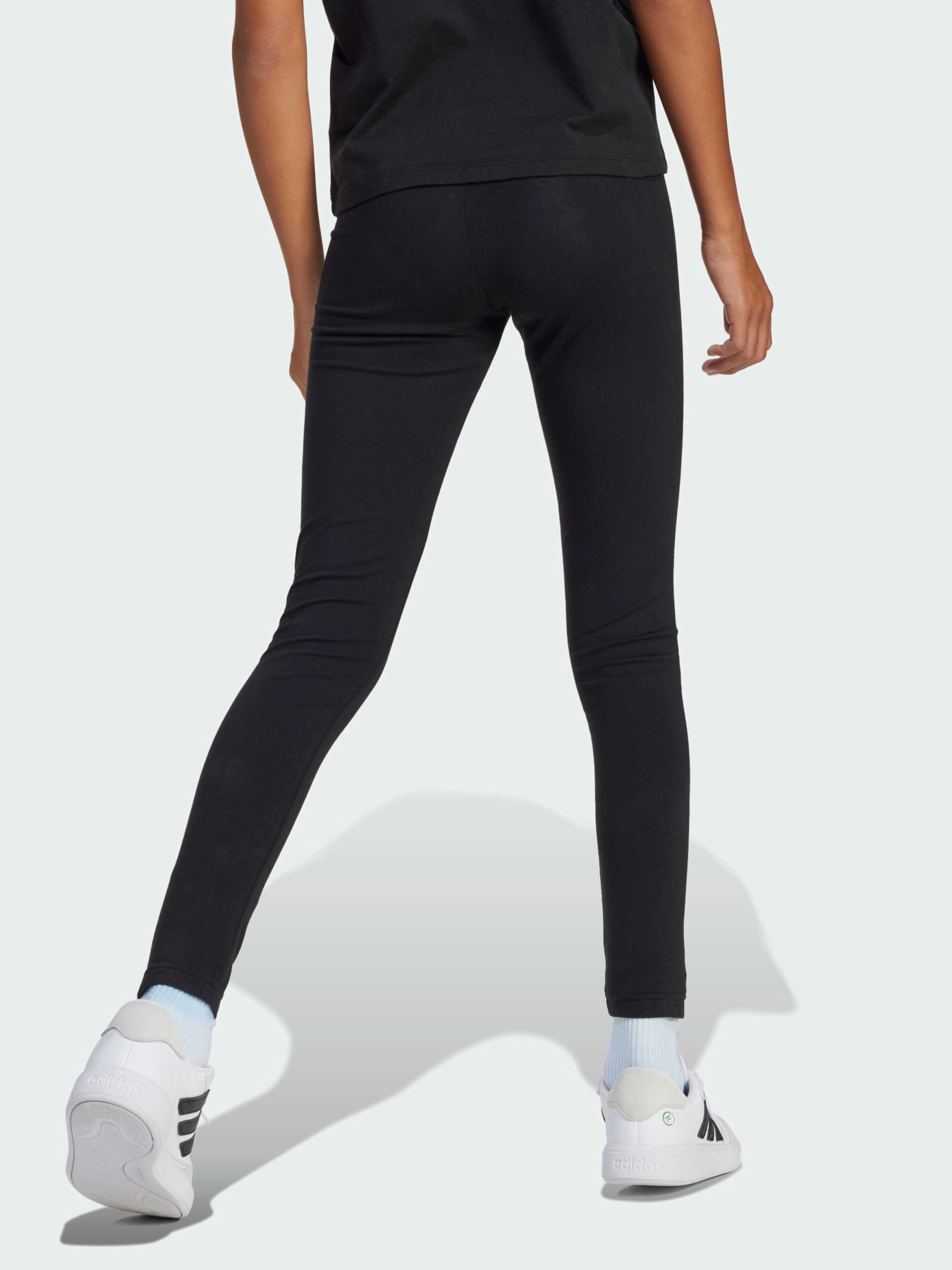 Легінси Adidas модель JC9741 Легінси Adidas модель JC9741 Фото