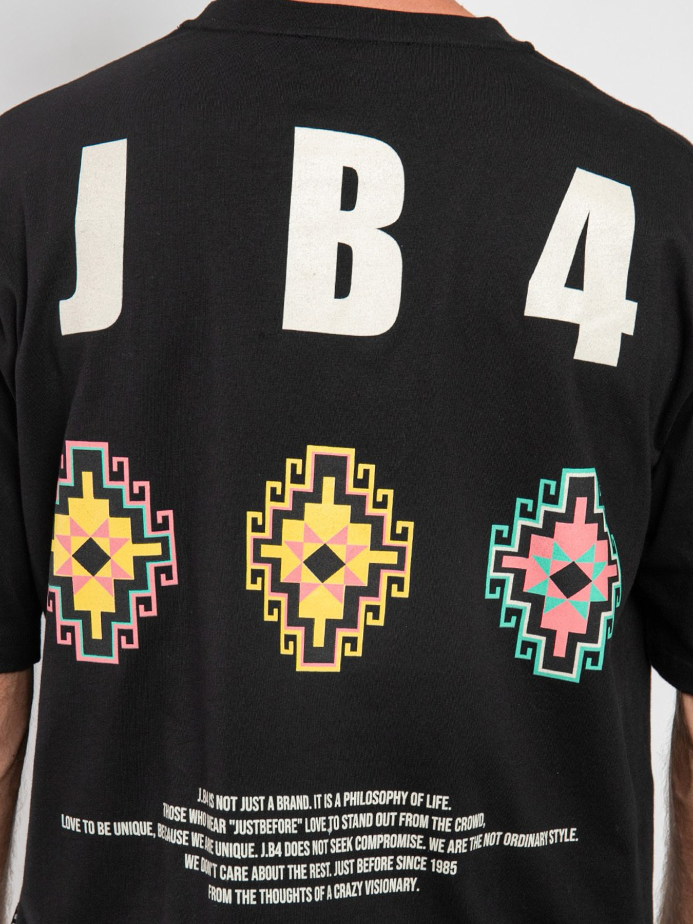 Футболка J.B4 (Just Before) модель 8MF6702 Фото