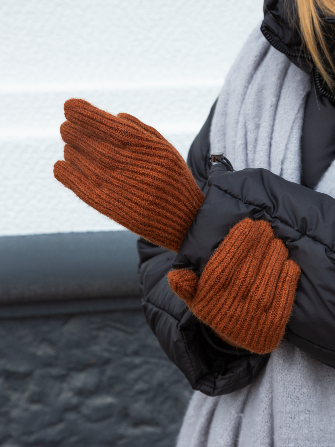 Перчатки Famo модель RUK-202302_01 Фото