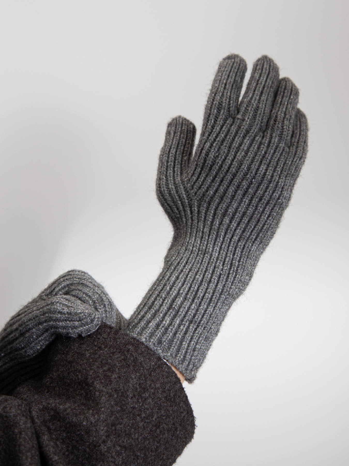 Перчатки Famo модель RUK-202302_04 Фото