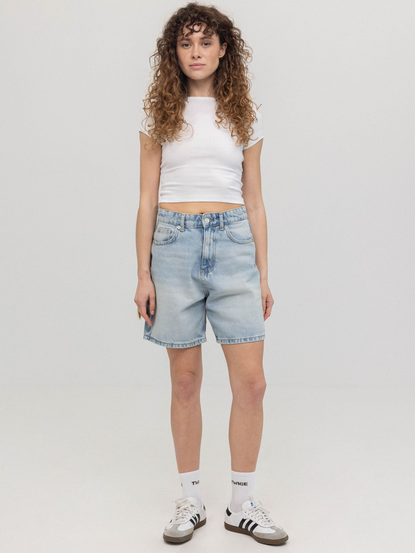 Джинсовые шорты Twice модель 25053901405 Фото