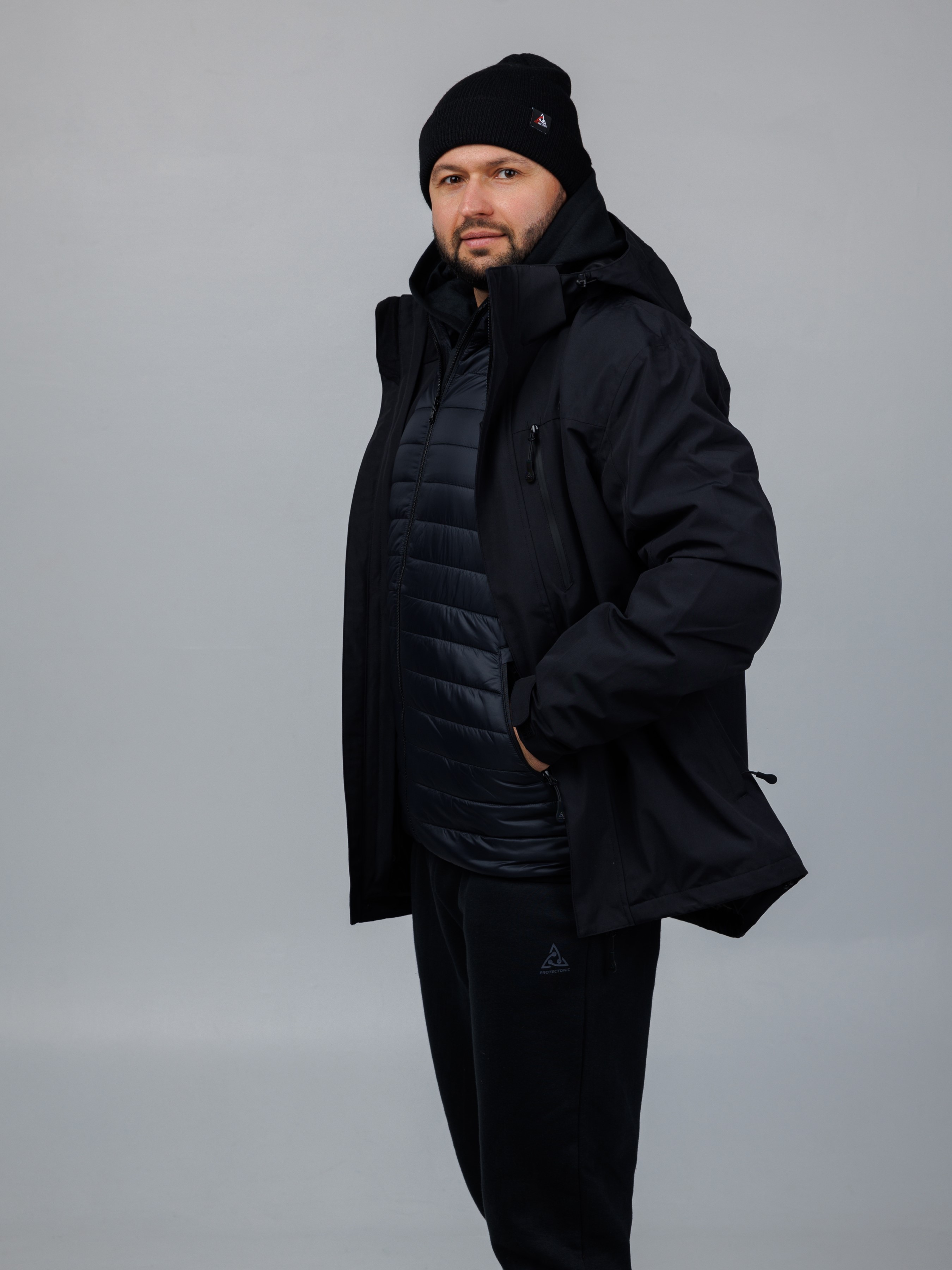 Чоловічі Куртки та дублянки Protectonic  (23-41045-BLA) колір чорний, матеріал поліестер