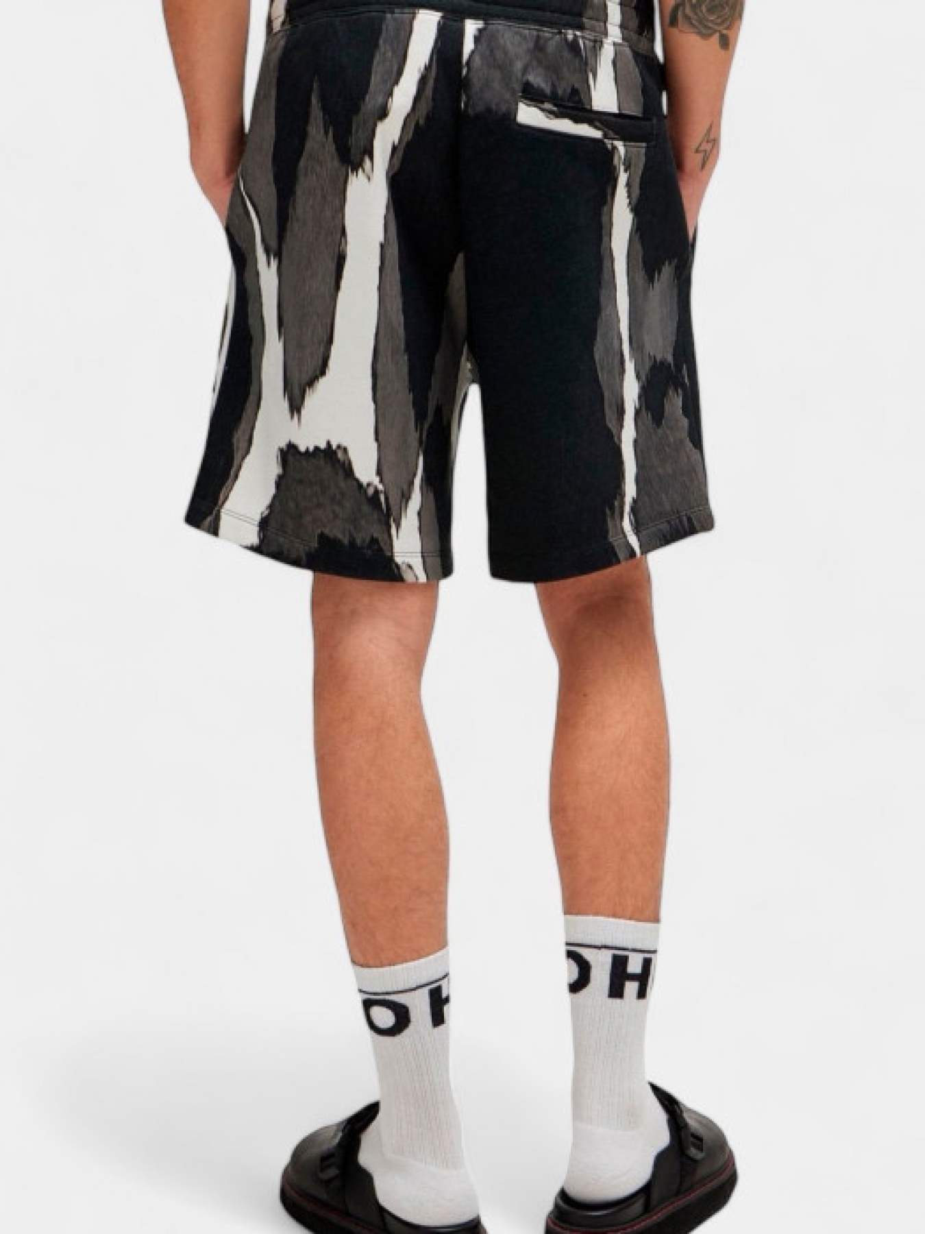 Шорты HUGO модель 4695 Шорты HUGO модель 4695 Фото